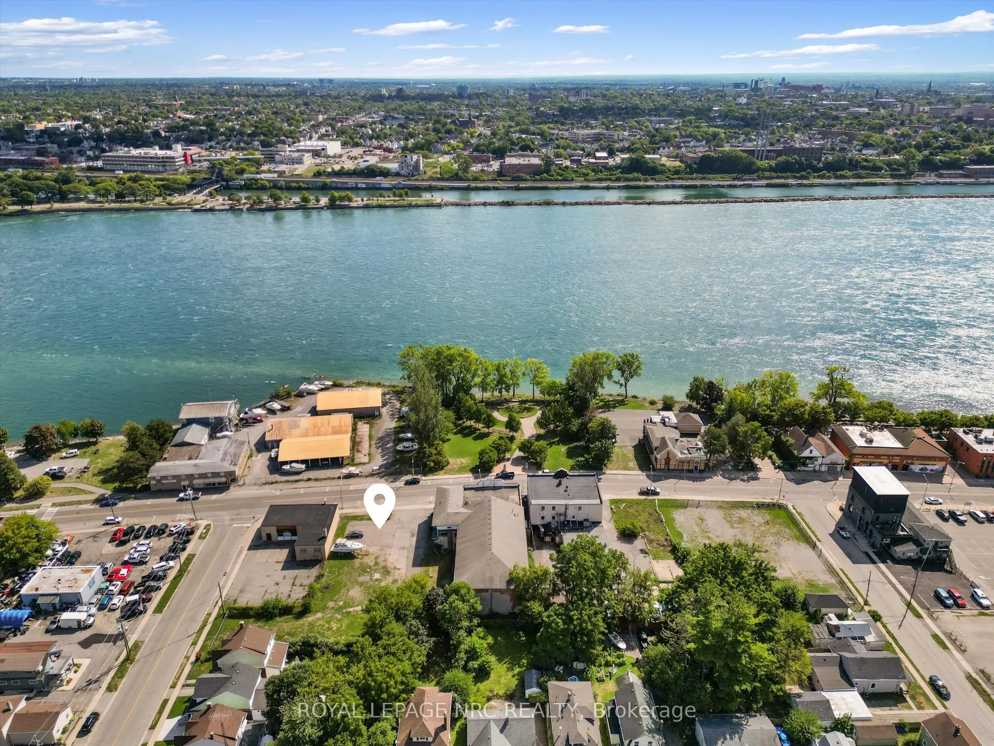 PT LT 2 Niagara Boulevard