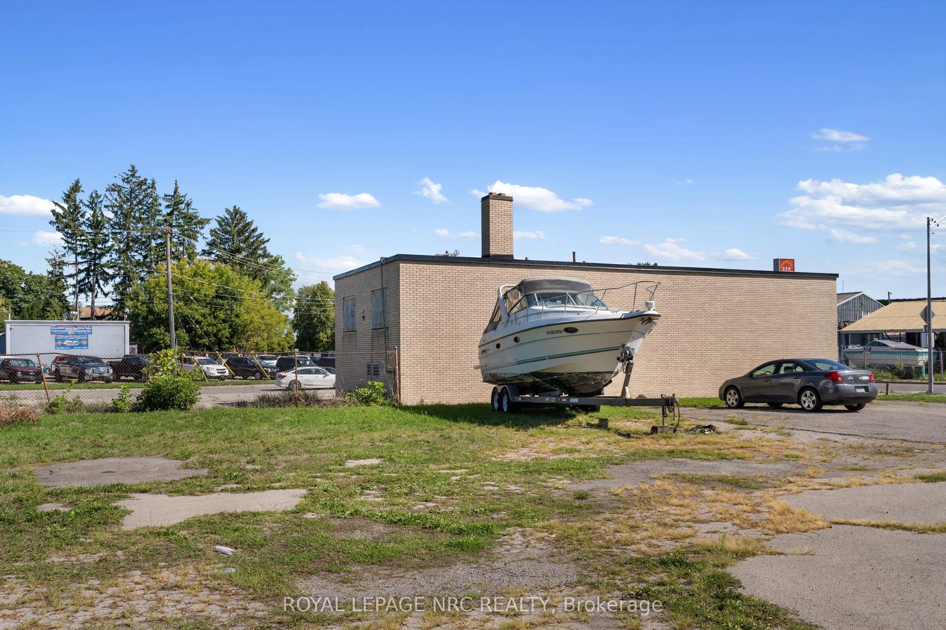 PT LT 2 Niagara Boulevard