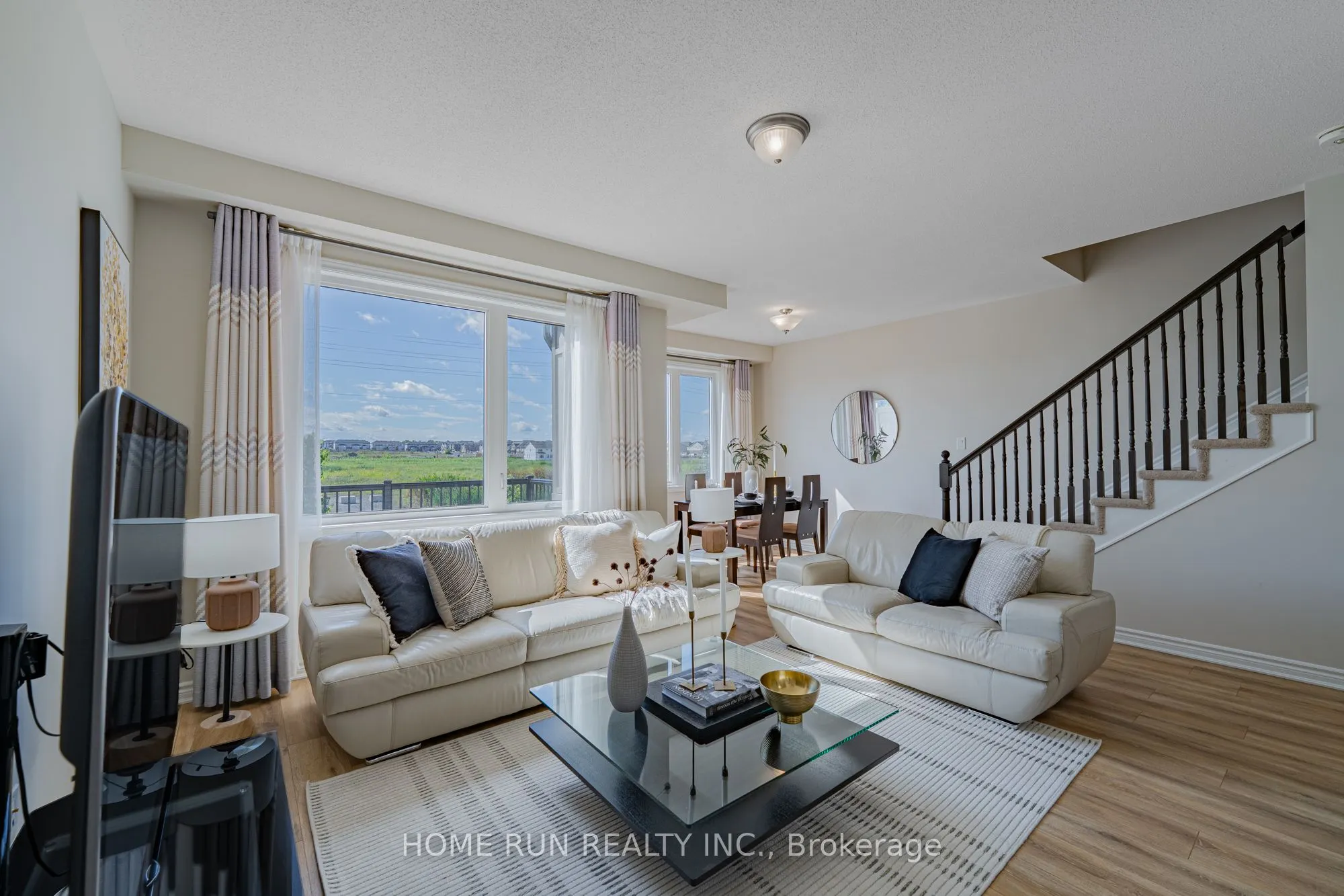 366 Aphelion Crescent