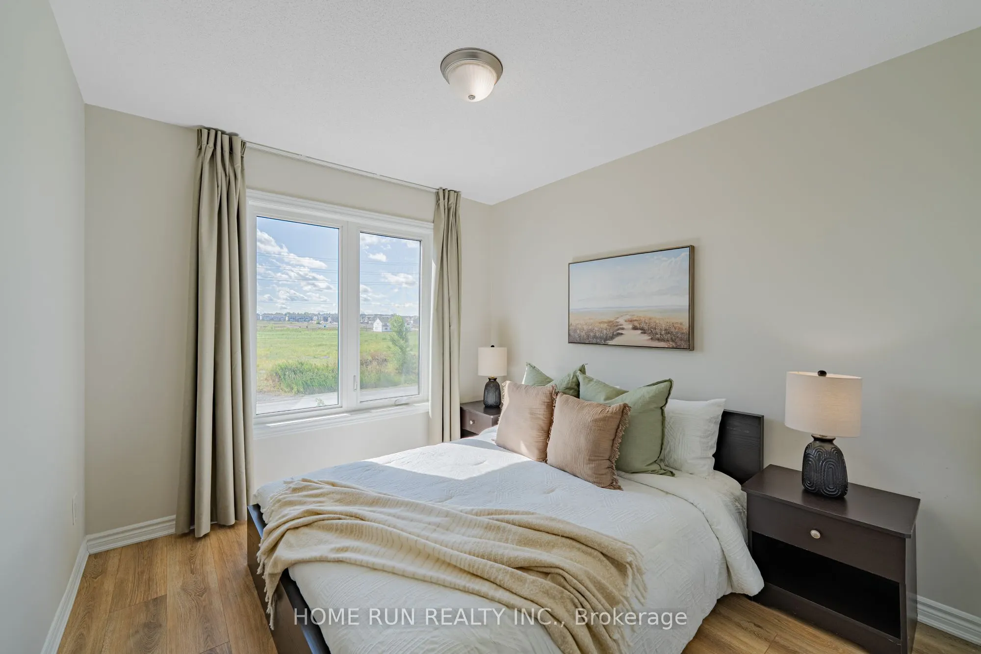 366 Aphelion Crescent
