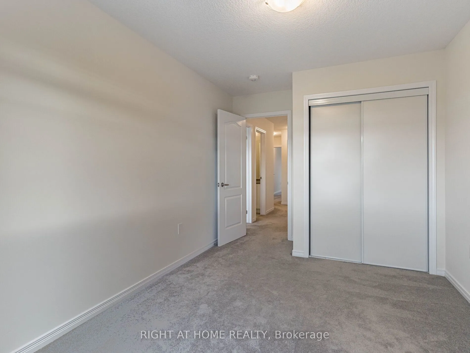 34 MacLachlan Avenue
