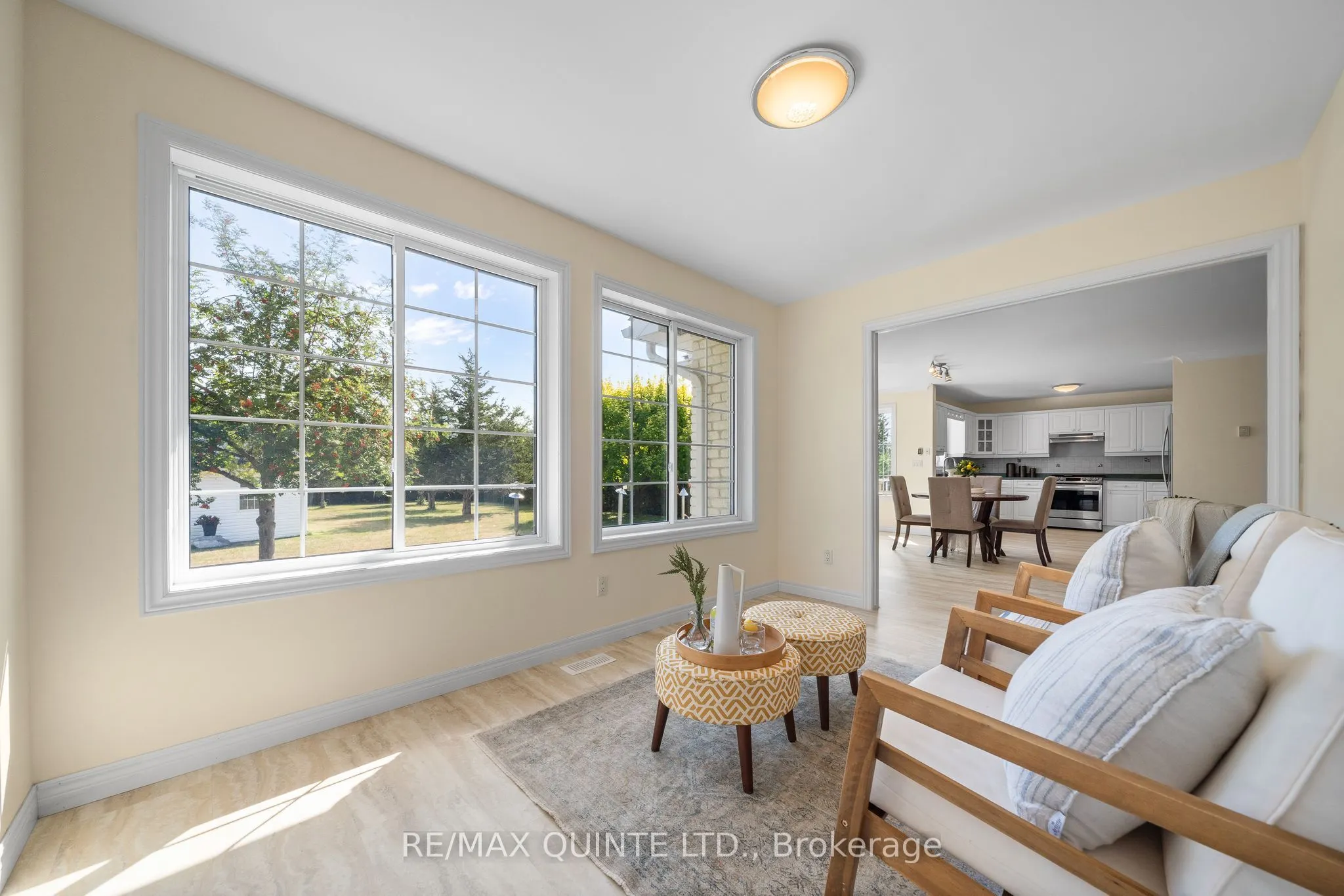 31 Bay Breeze Street