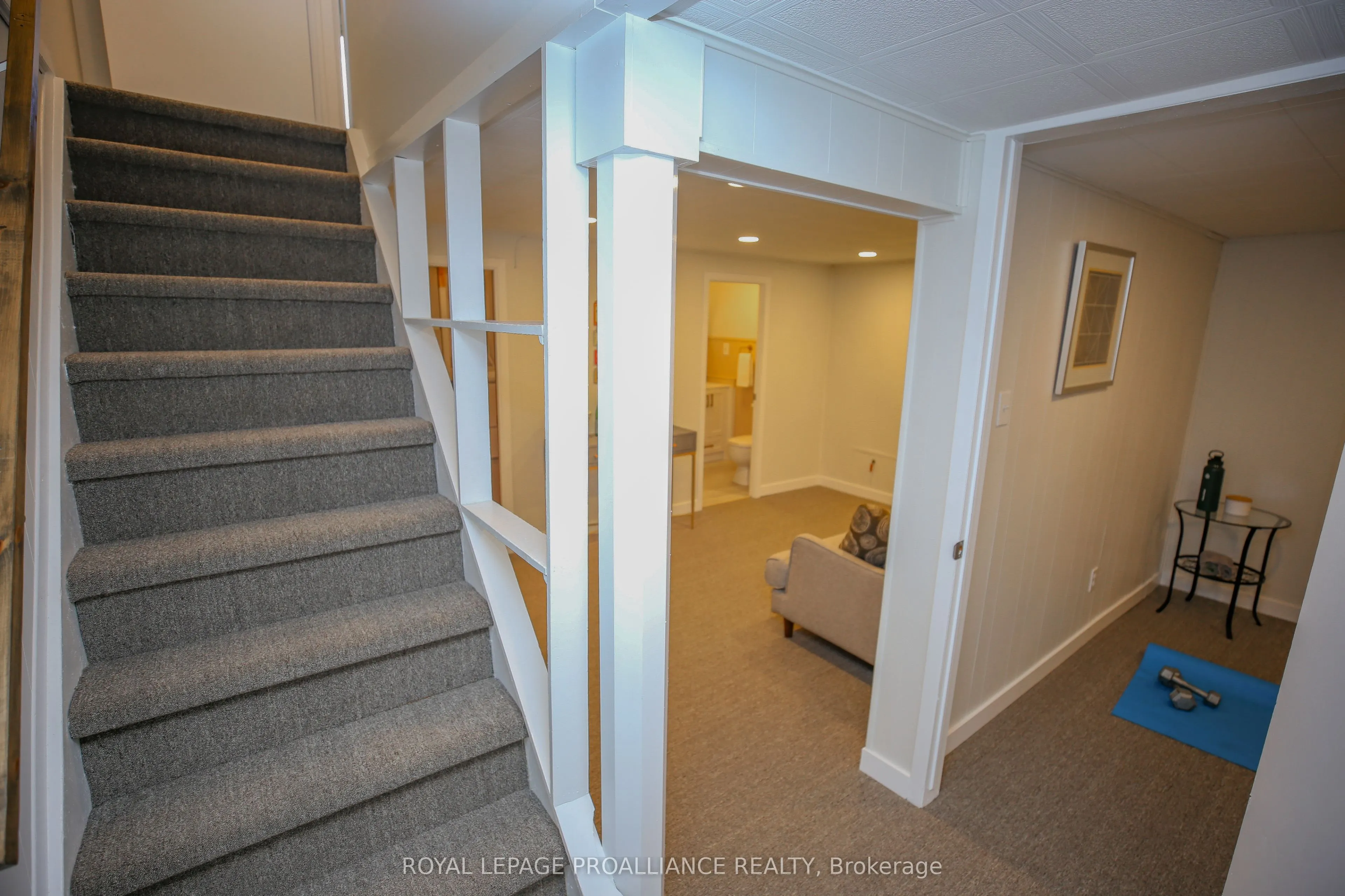 1271 Millwood Avenue, #7