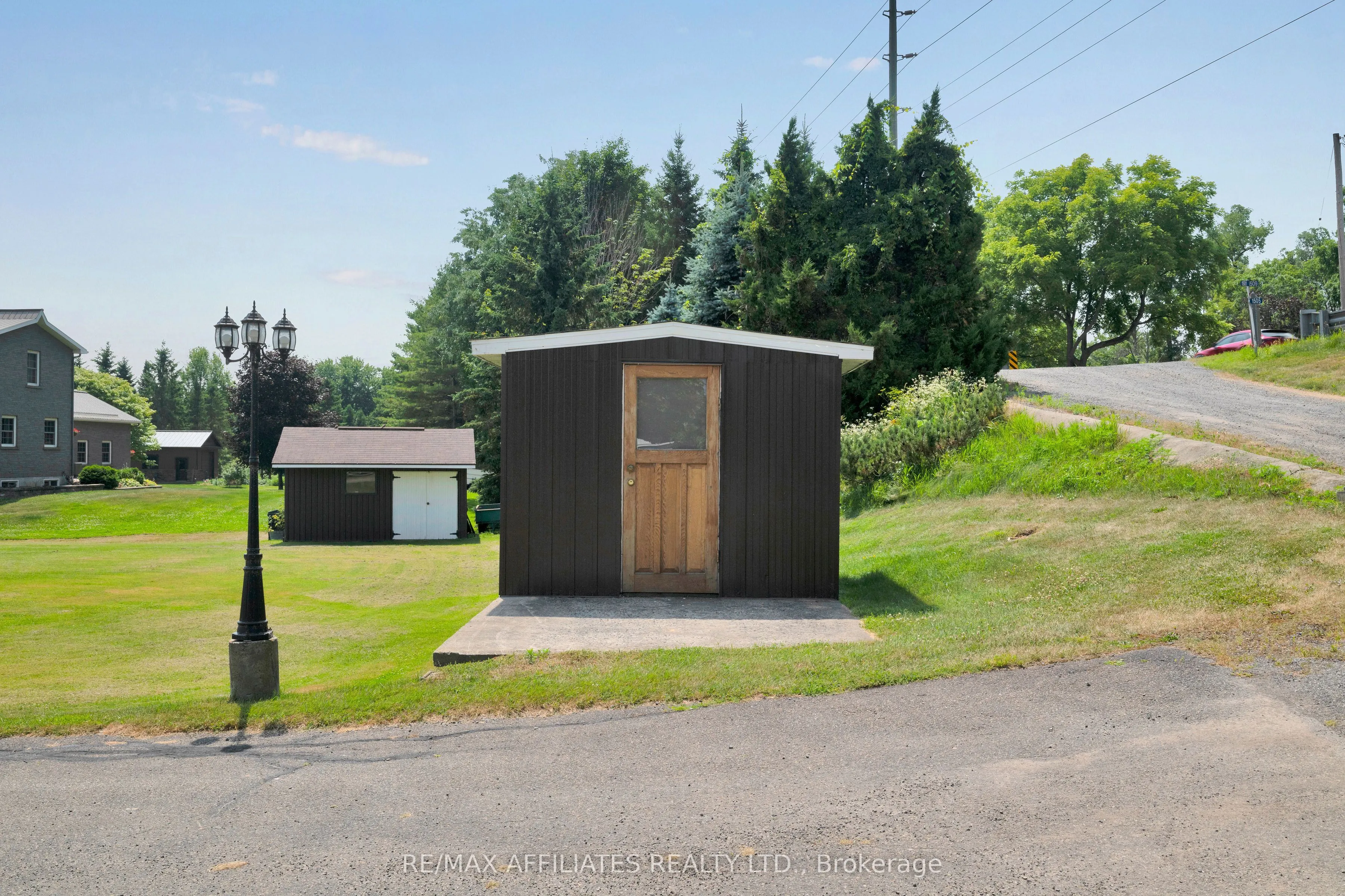 1509 County Rd 2 Road