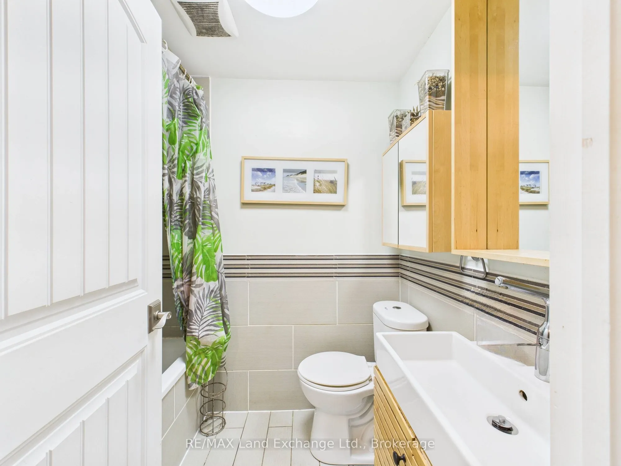 850 Walsh Street, #27