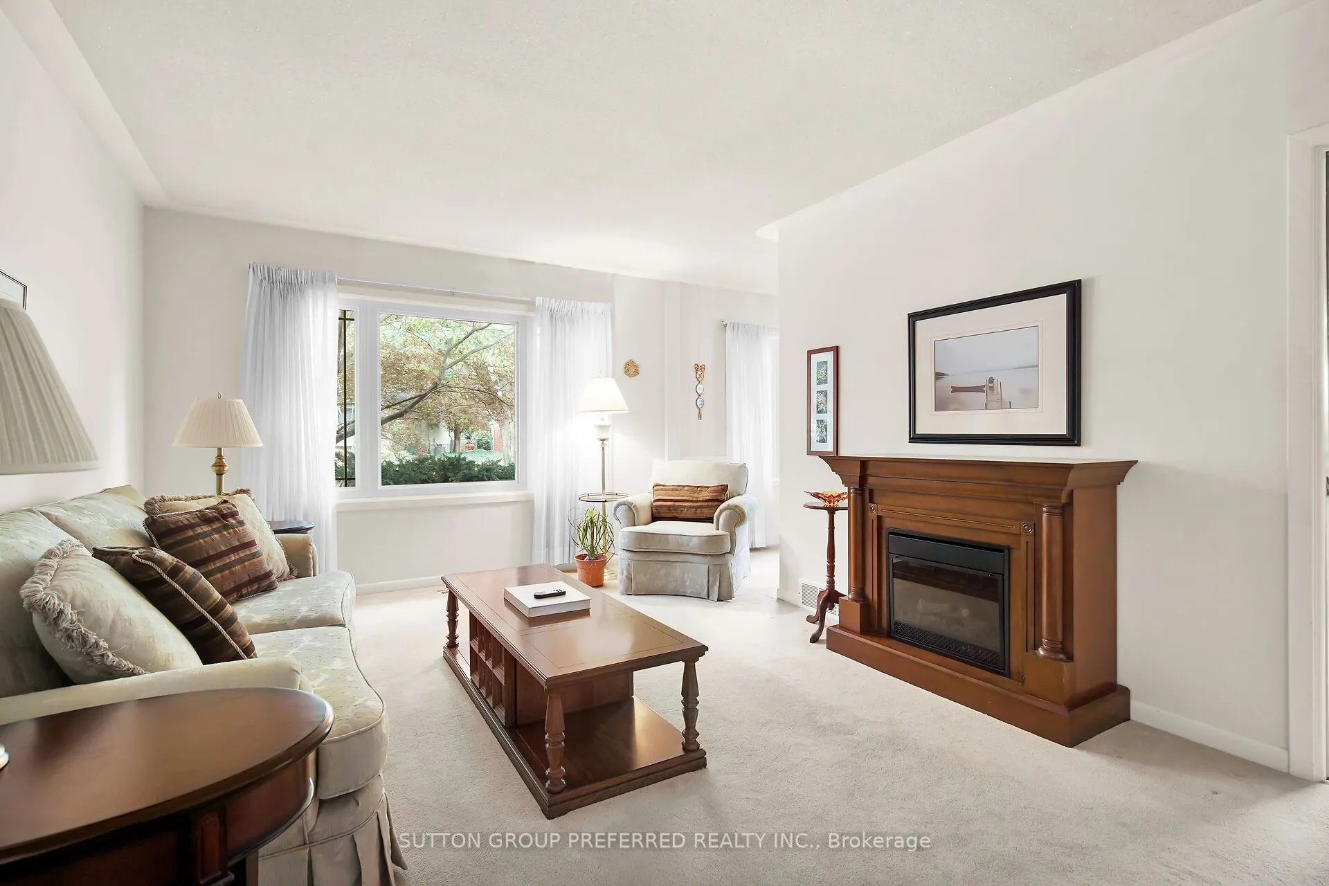 56 Tweed Crescent