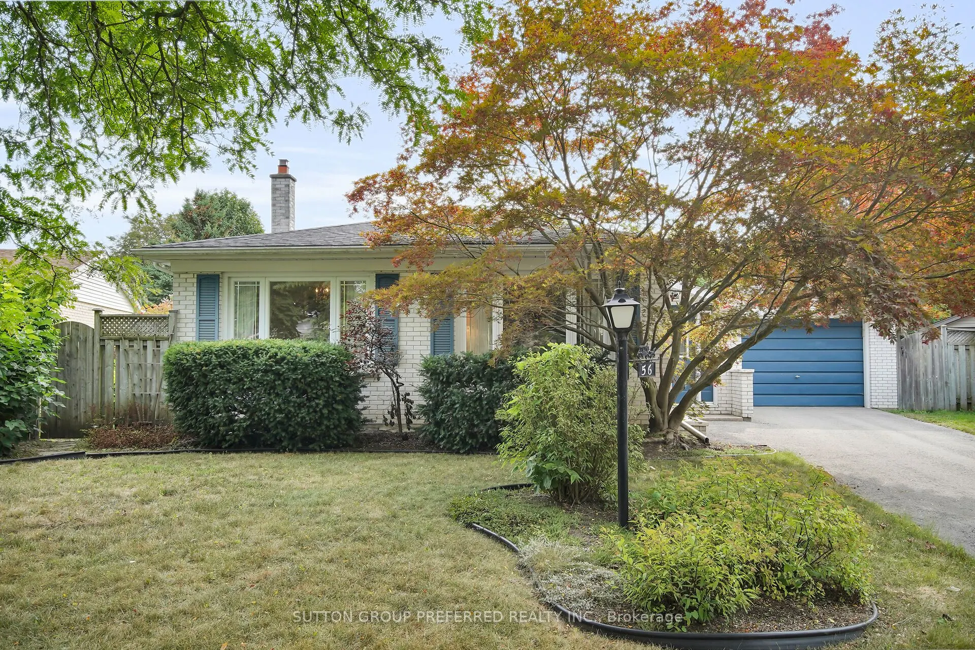 56 Tweed Crescent
