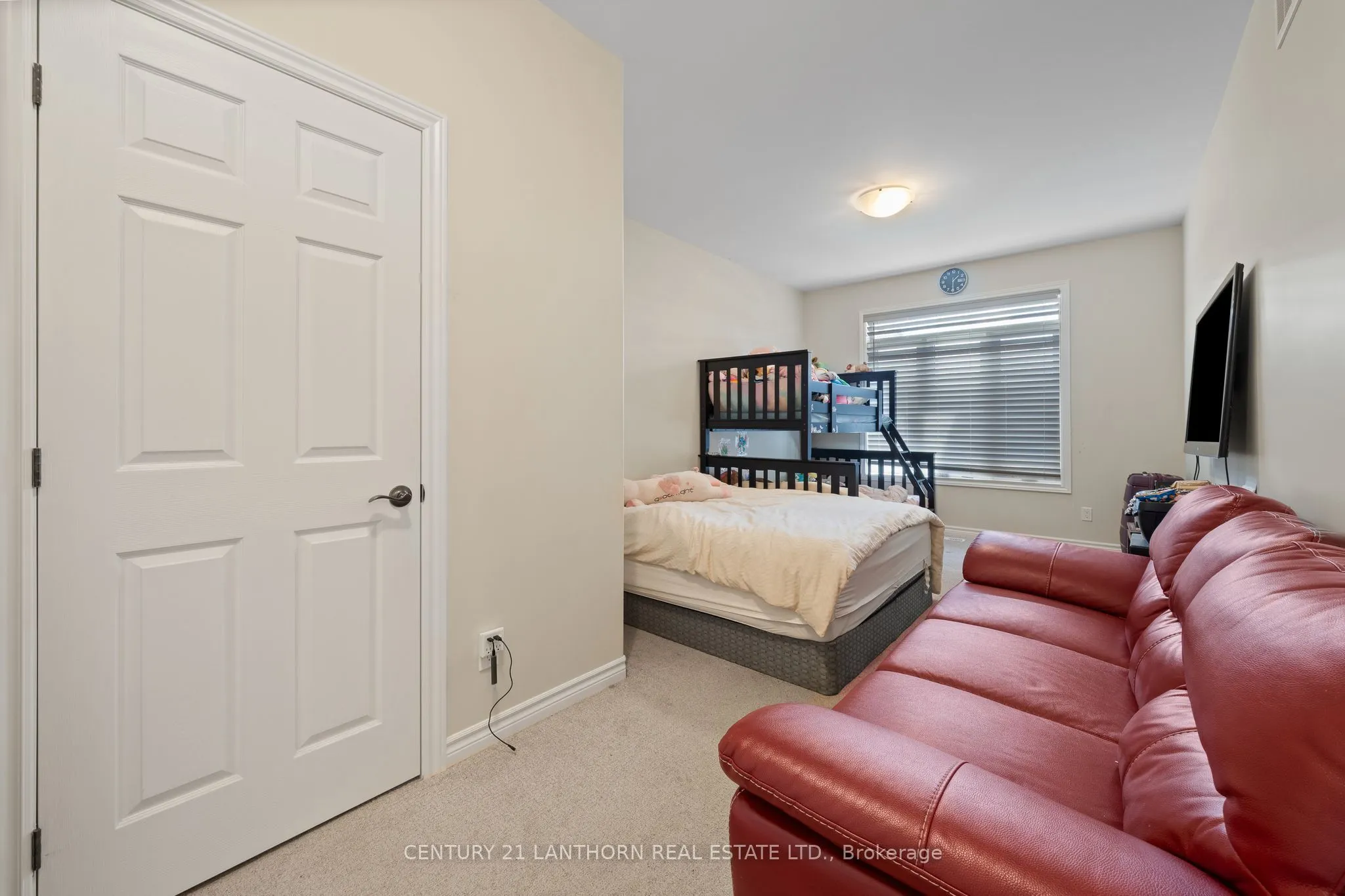 90 COVINGTON Crescent