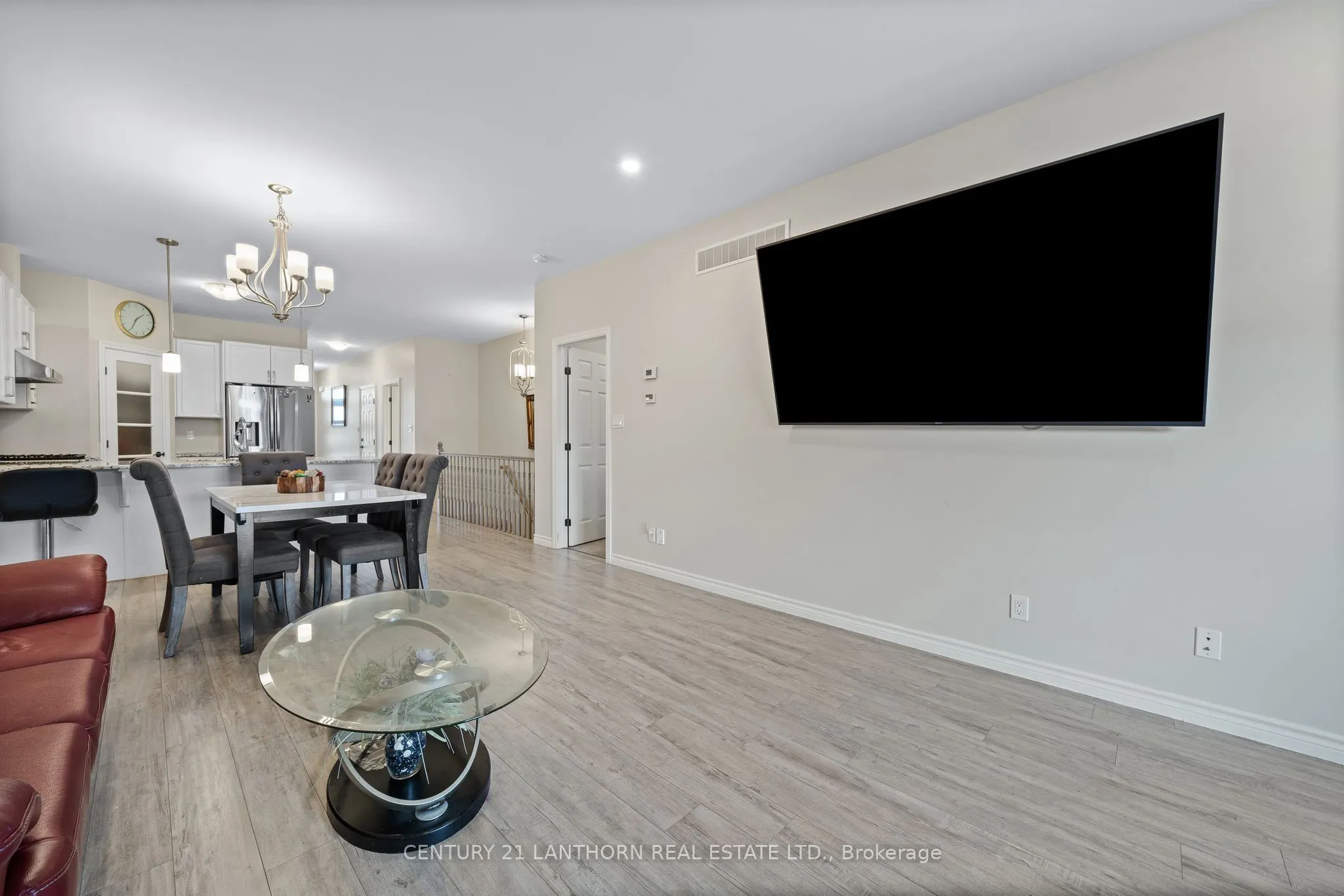 90 COVINGTON Crescent