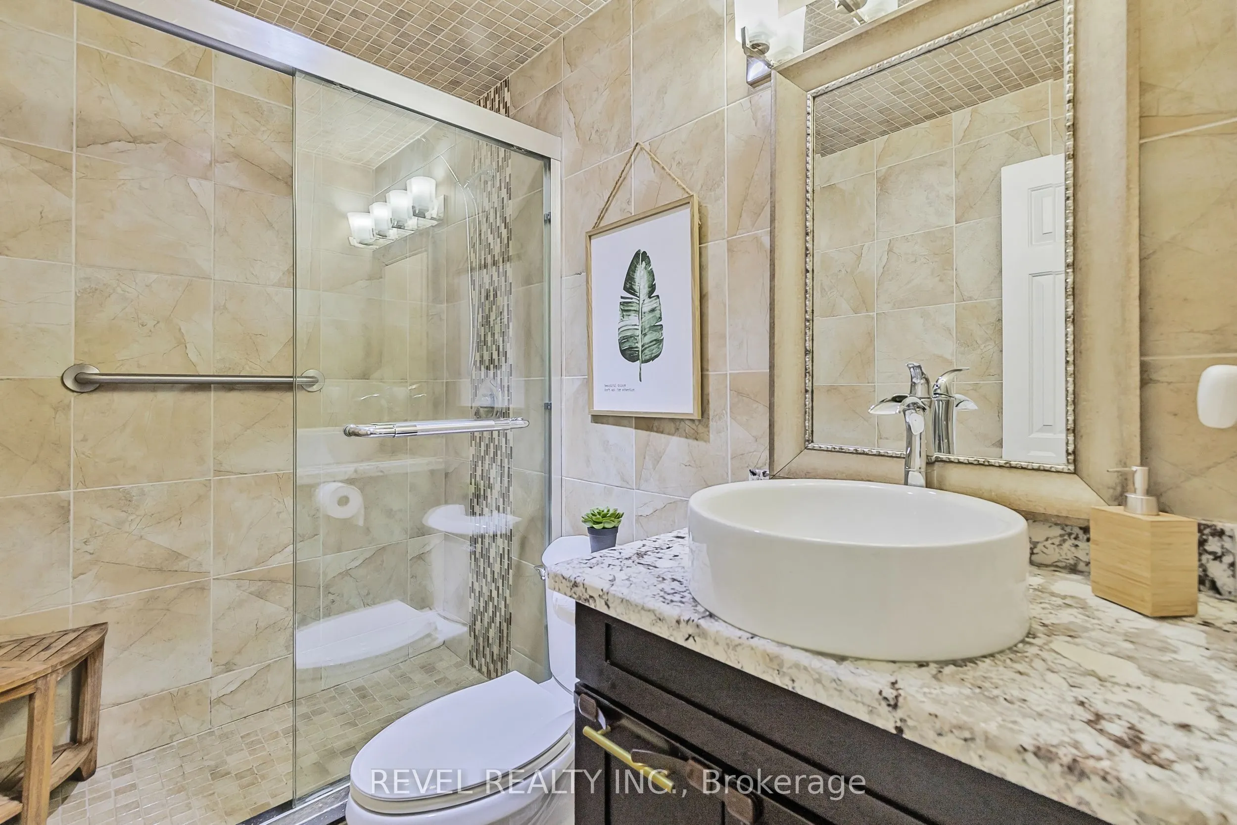 36 James Street S, #803
