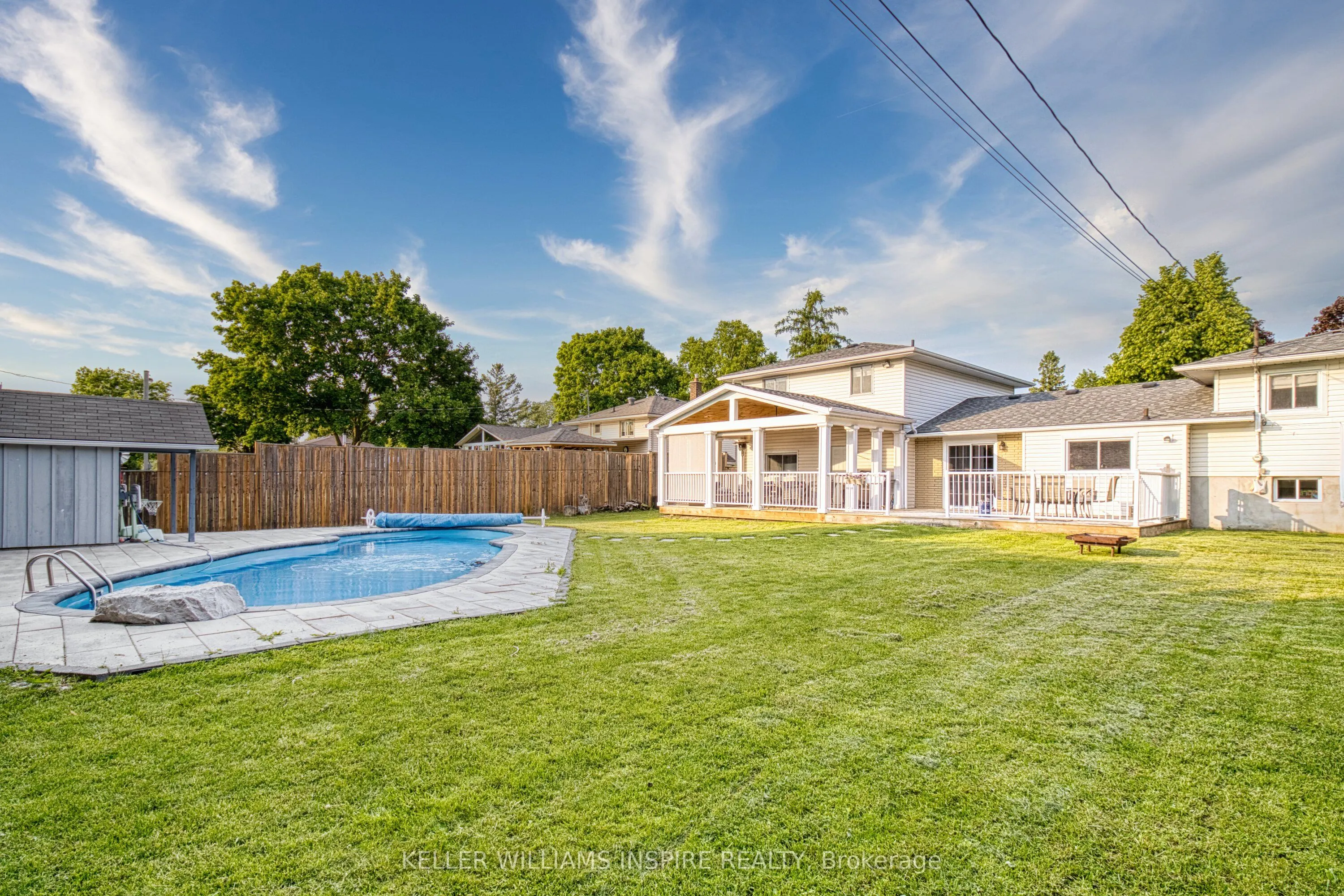 87 Jeffrey Drive