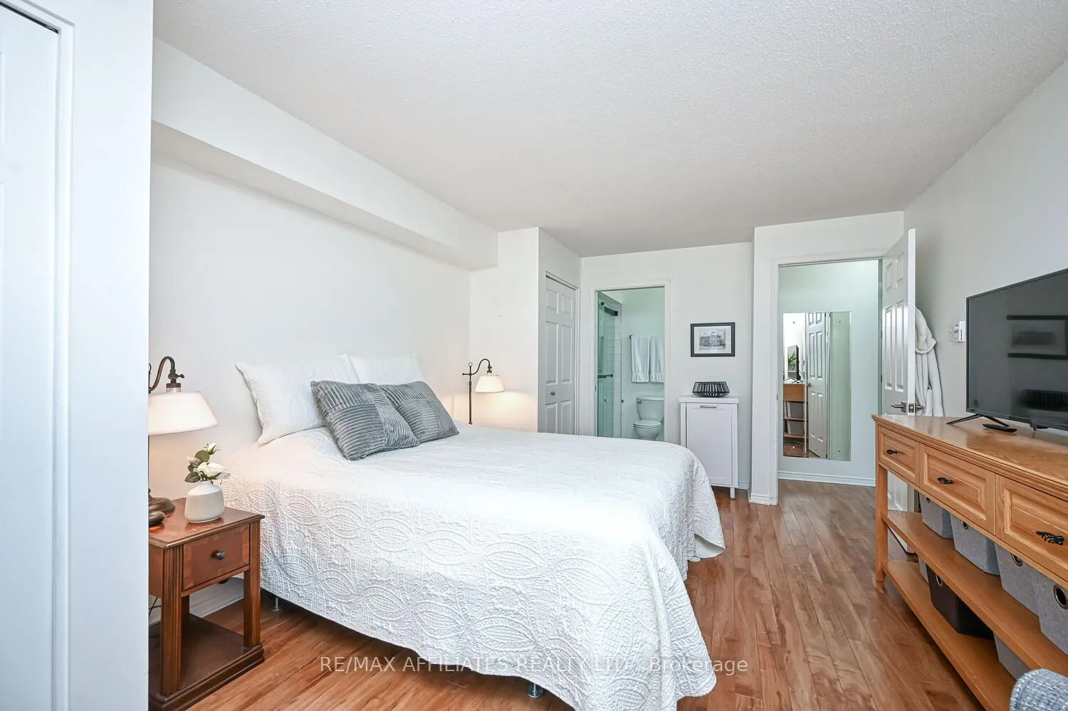 10 Armstrong Drive, #201