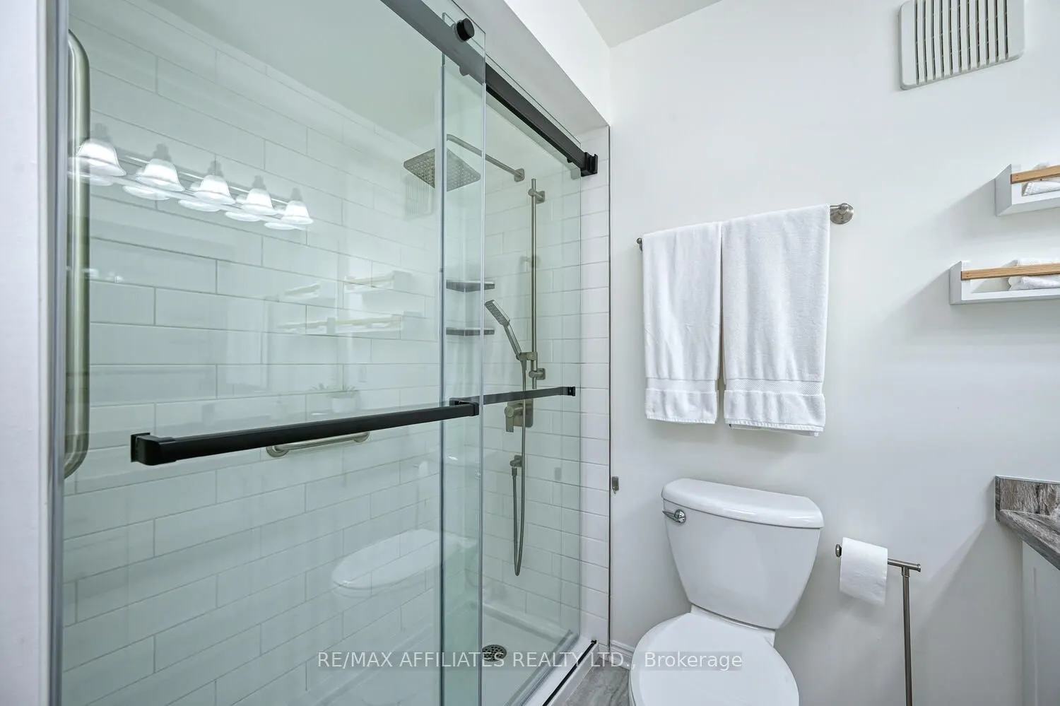 10 Armstrong Drive, #201