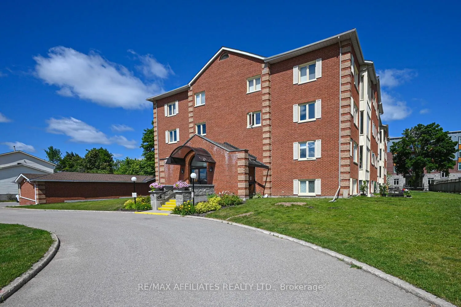 10 Armstrong Drive, #201