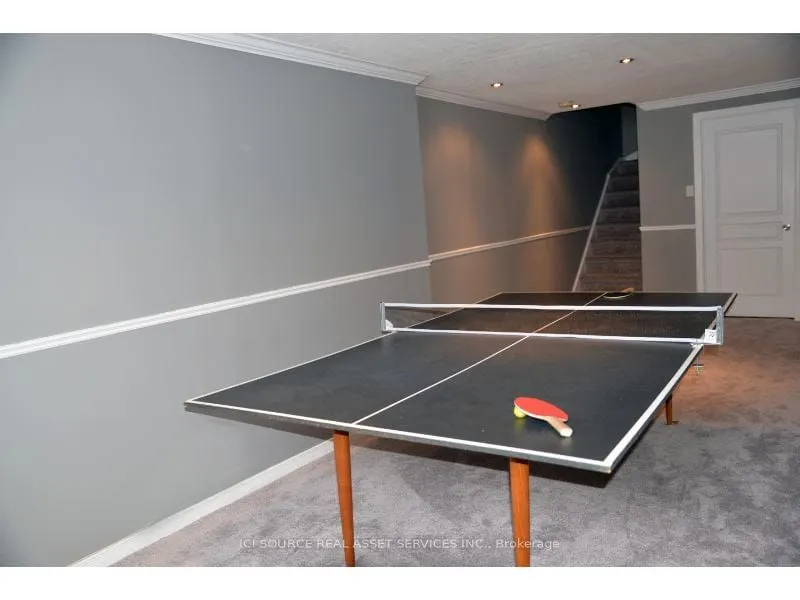 25 Saddlesmith Circle