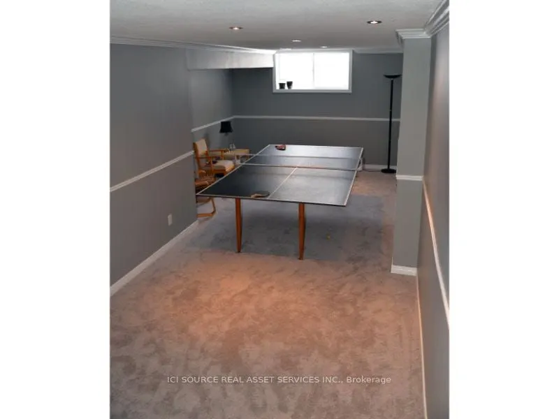 25 Saddlesmith Circle