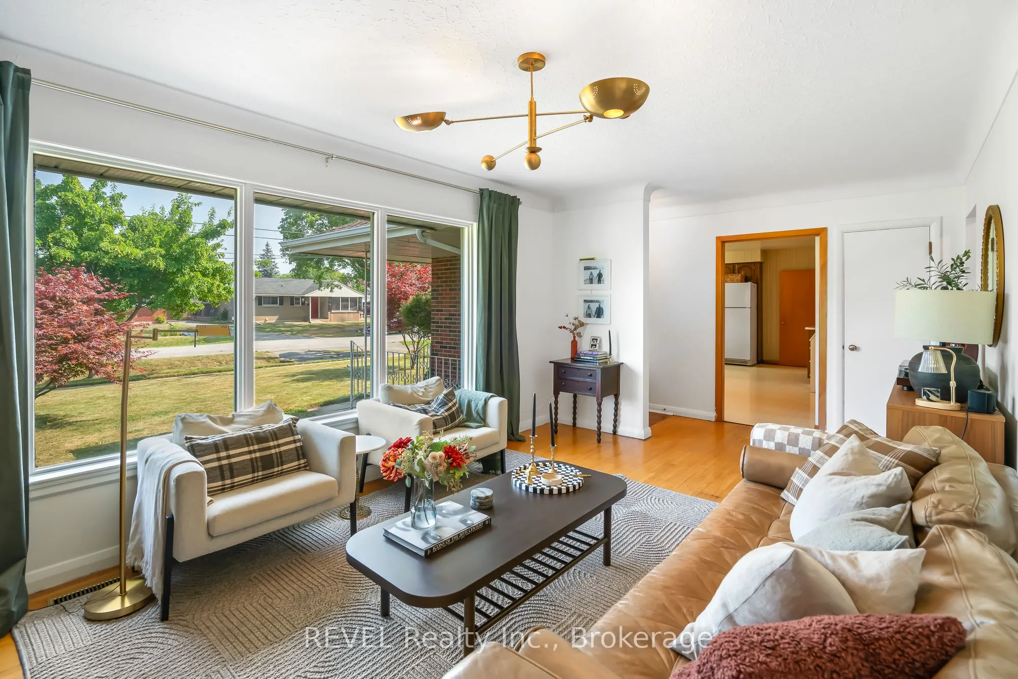 18 Broadmore Avenue