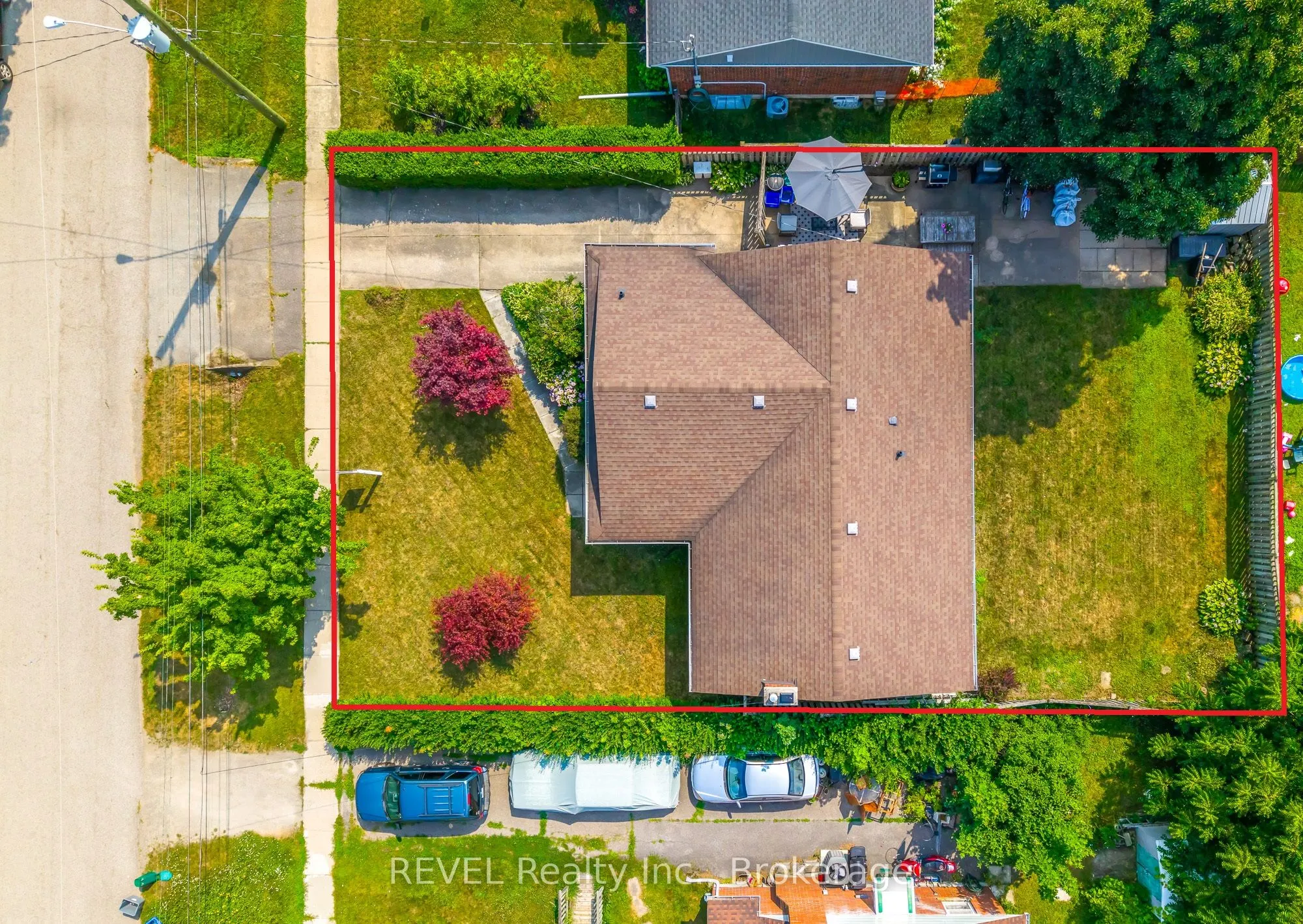 18 Broadmore Avenue
