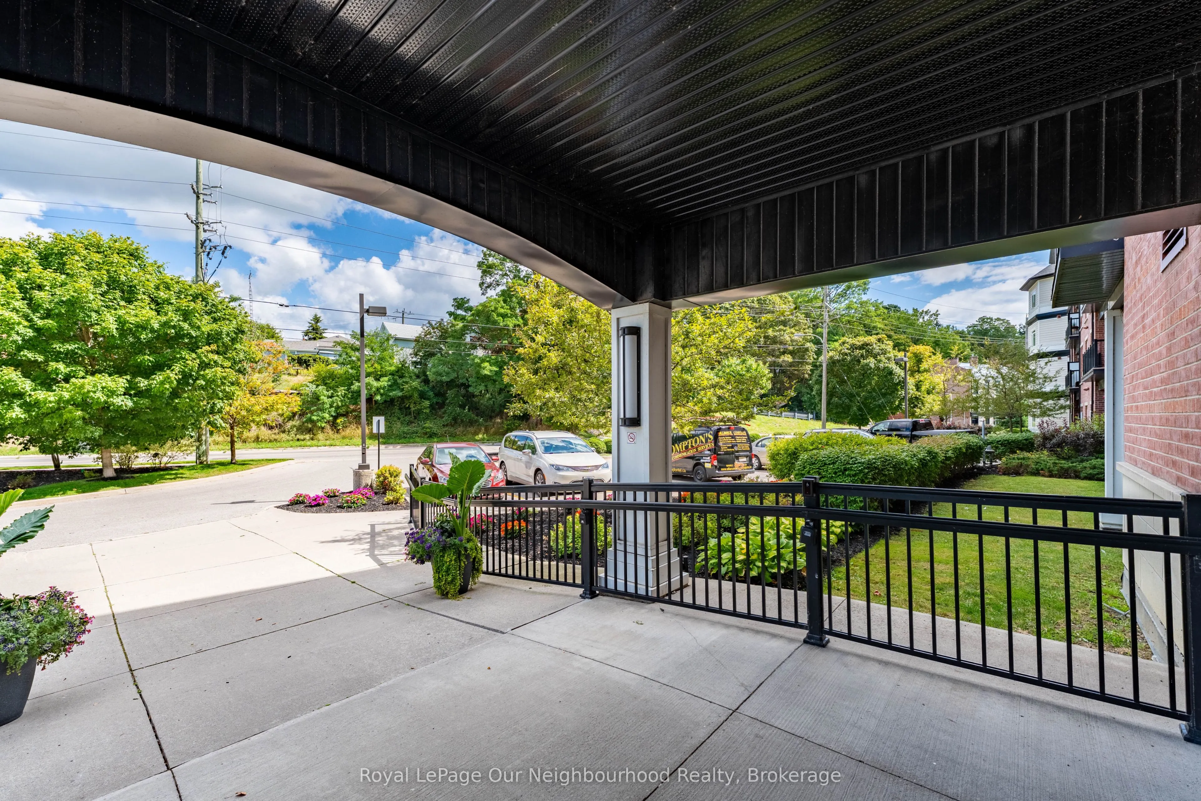 50 Mill Street N, #204