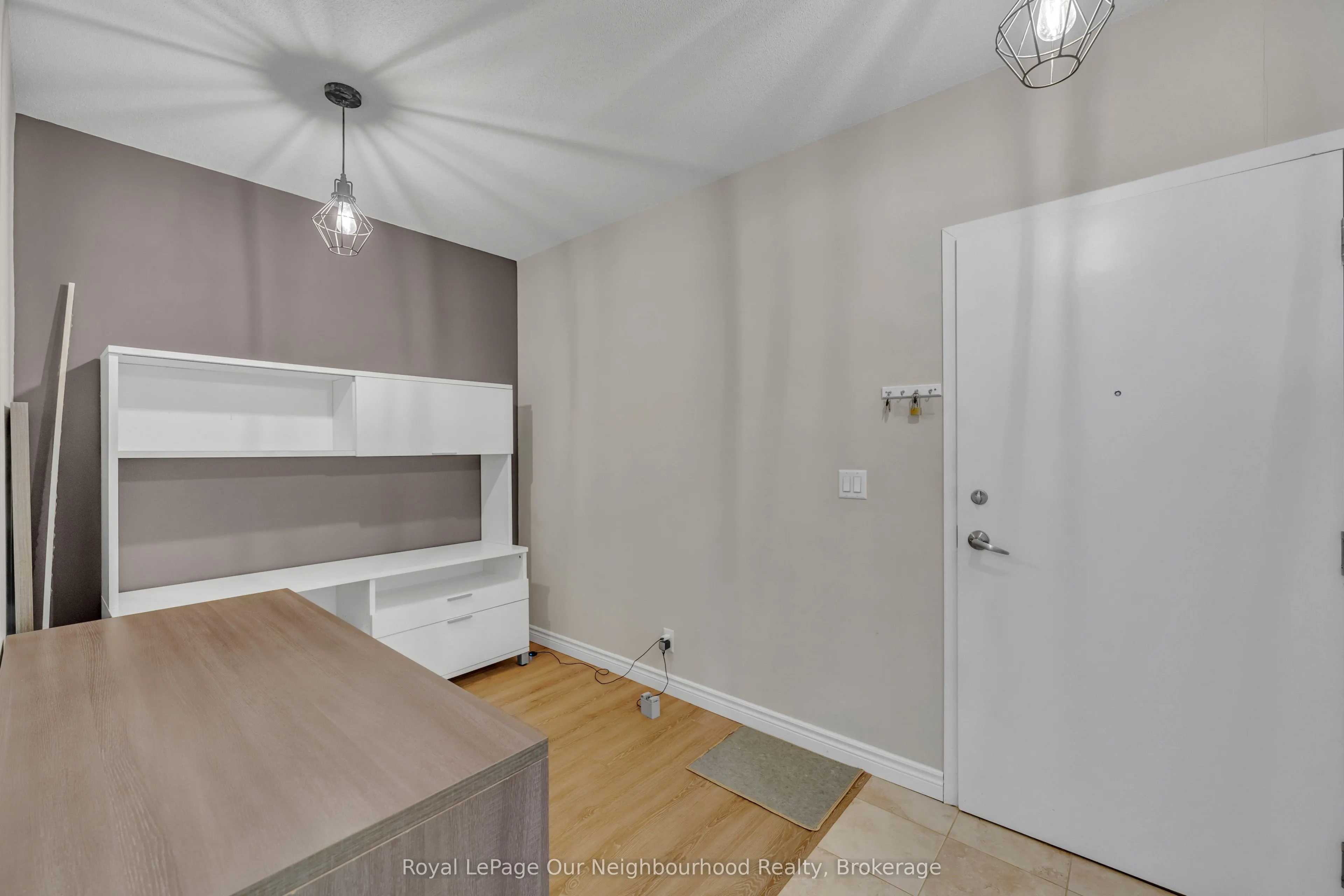 50 Mill Street N, #204
