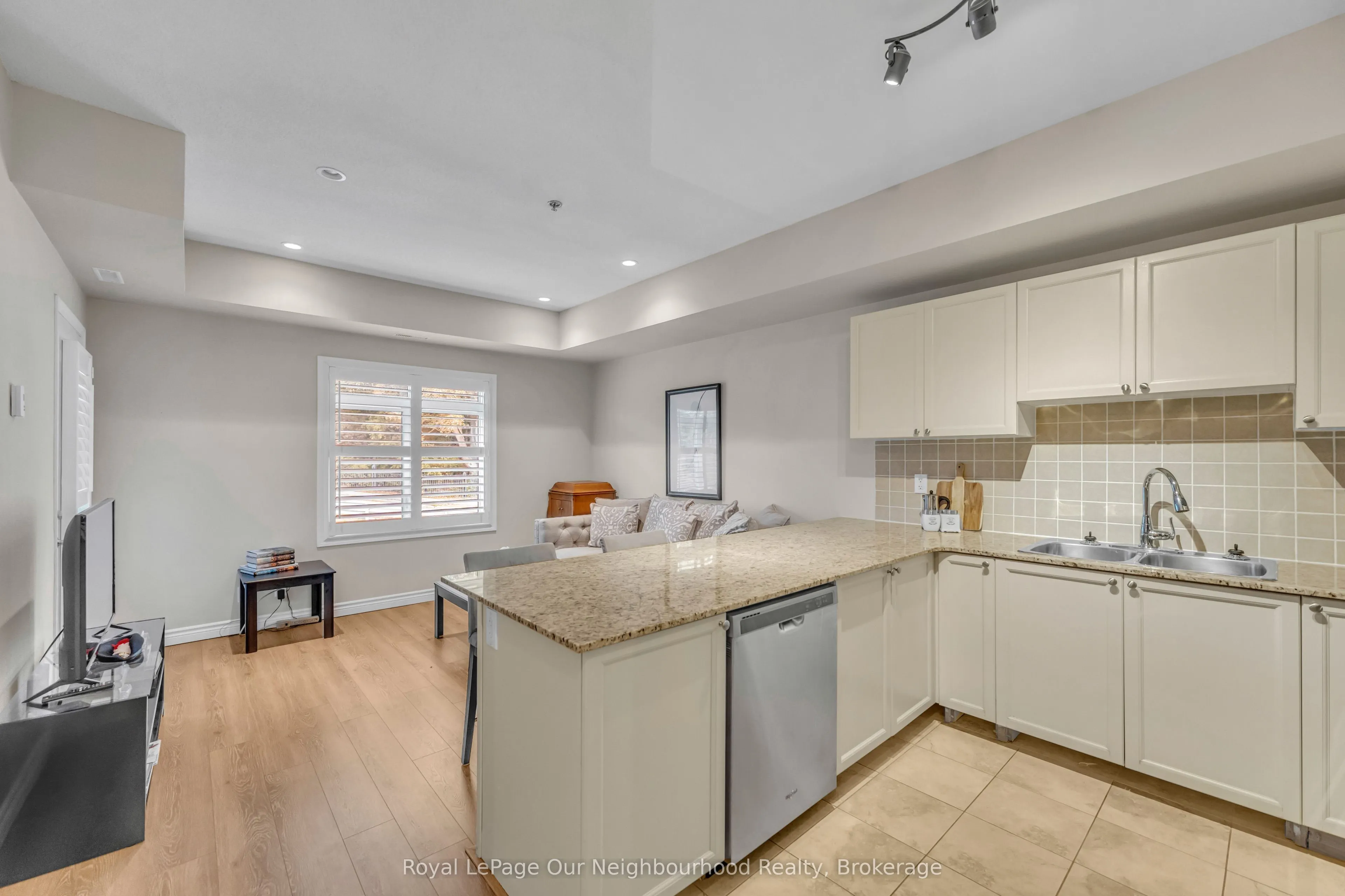 50 Mill Street N, #204
