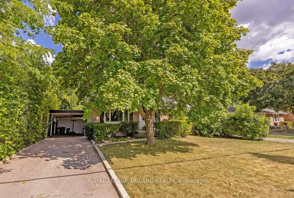 426 Beachwood Avenue