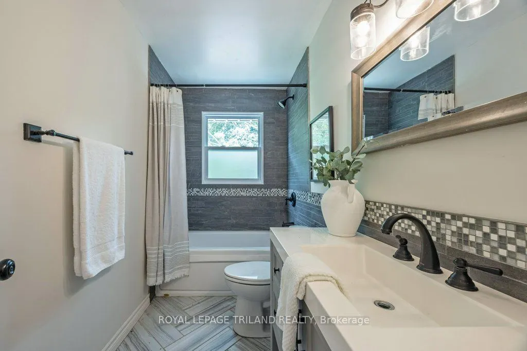 426 Beachwood Avenue