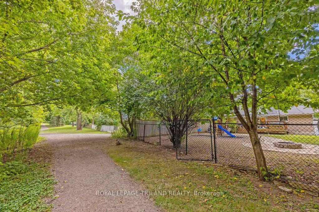 426 Beachwood Avenue