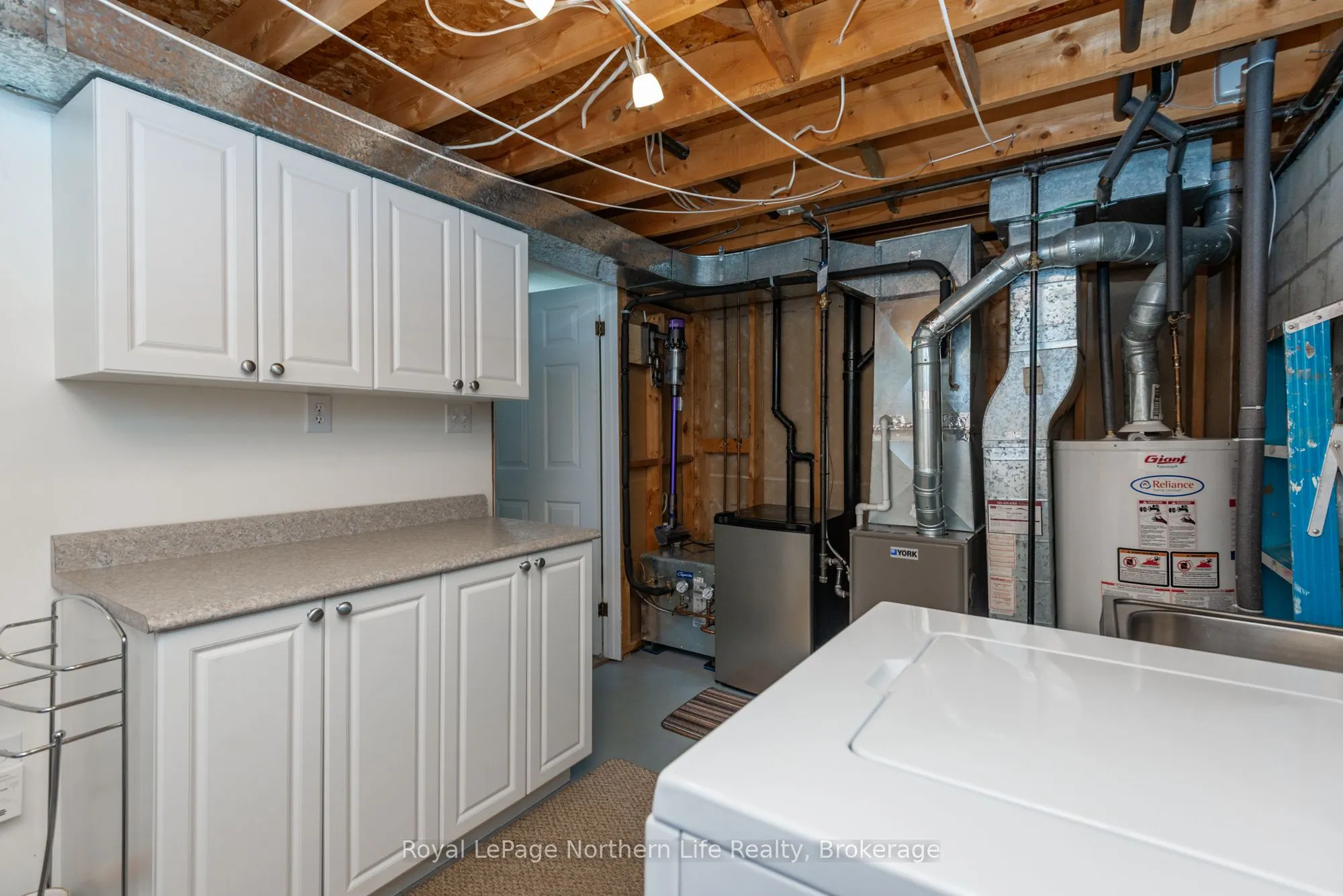 624 Lakeshore Drive, #22