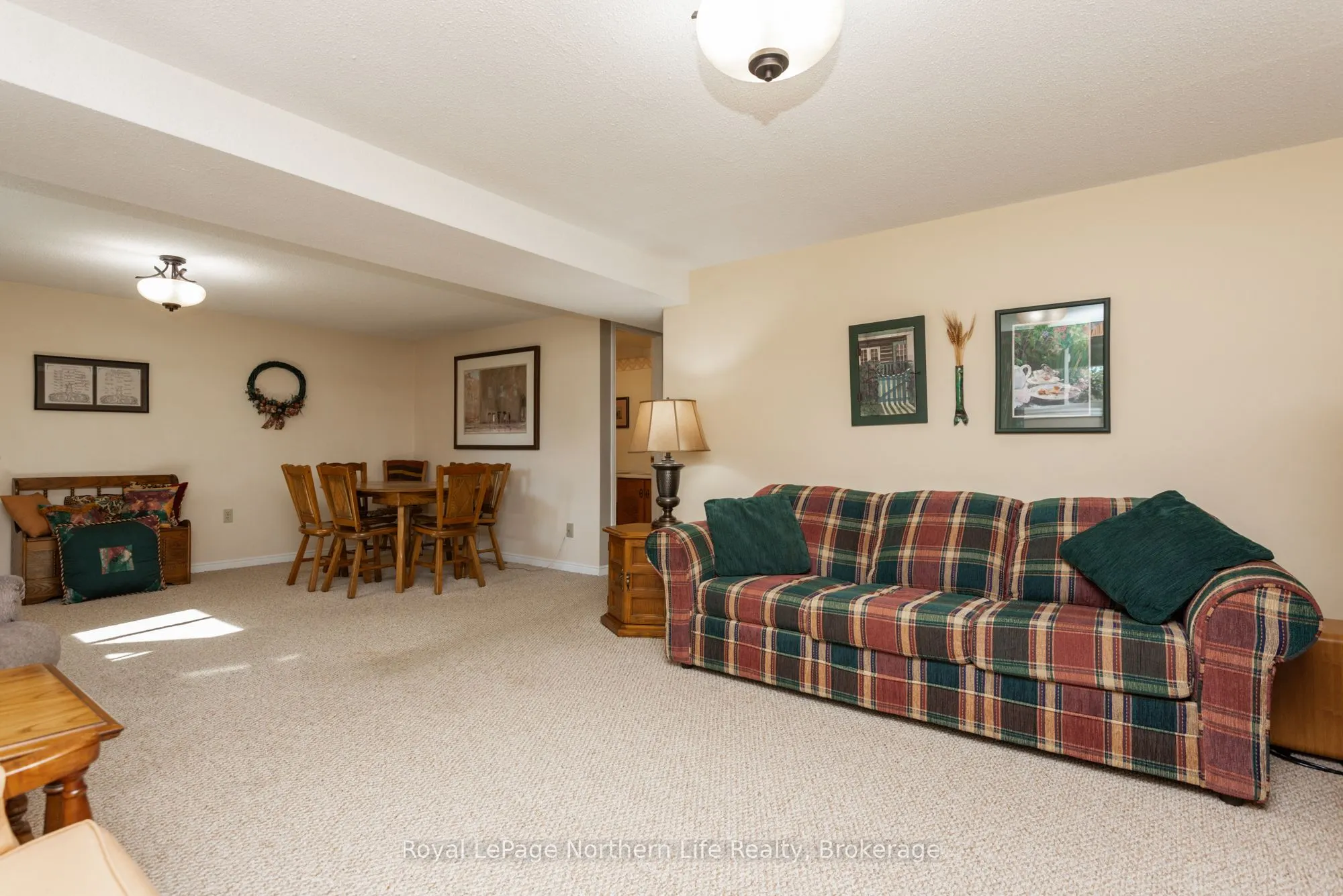 624 Lakeshore Drive, #22