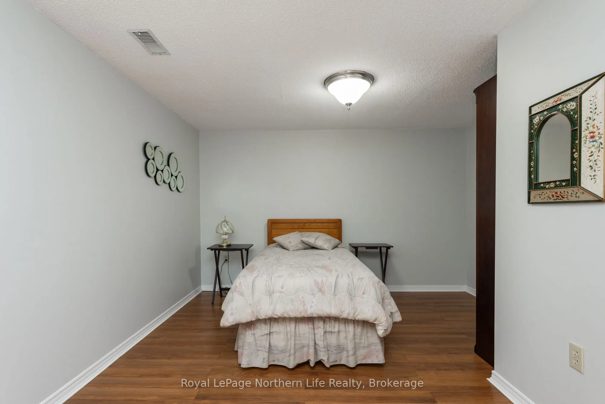 624 Lakeshore Drive, #22