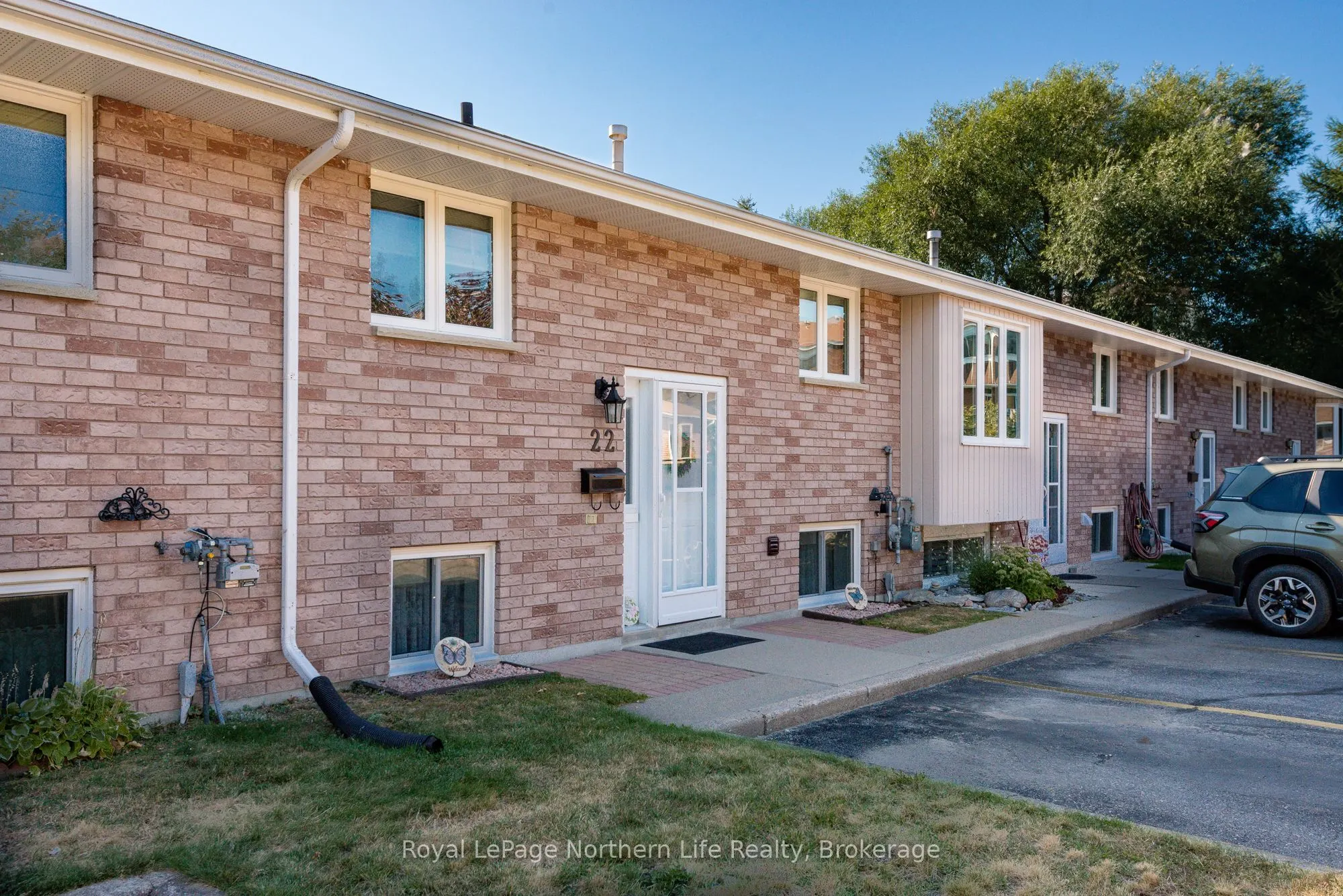 624 Lakeshore Drive, #22