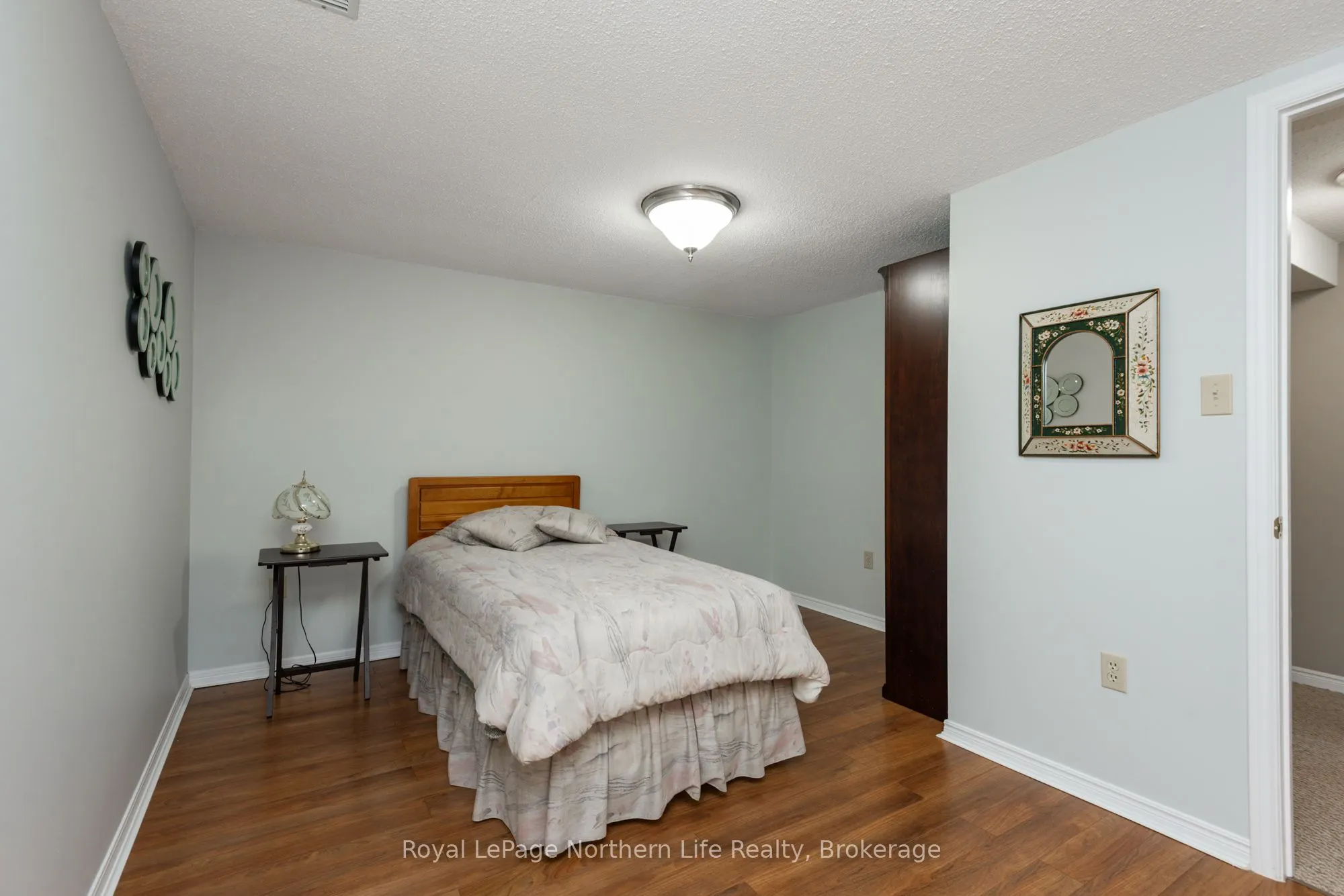 624 Lakeshore Drive, #22