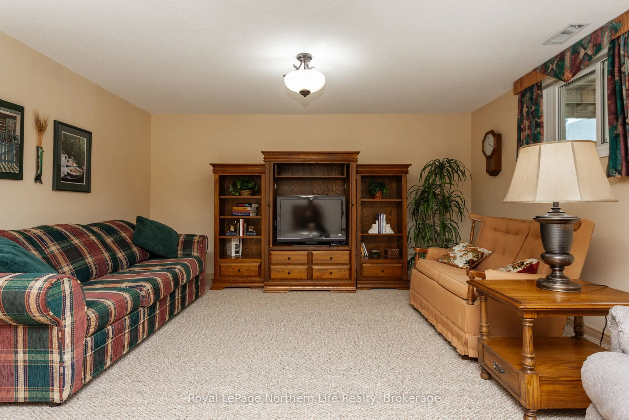 624 Lakeshore Drive, #22