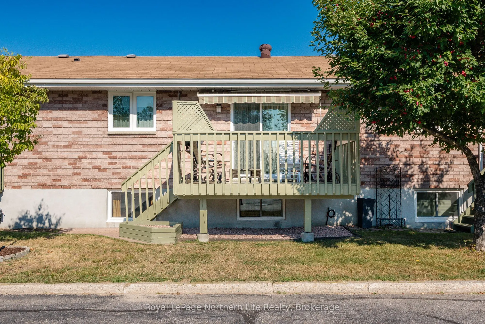 624 Lakeshore Drive, #22