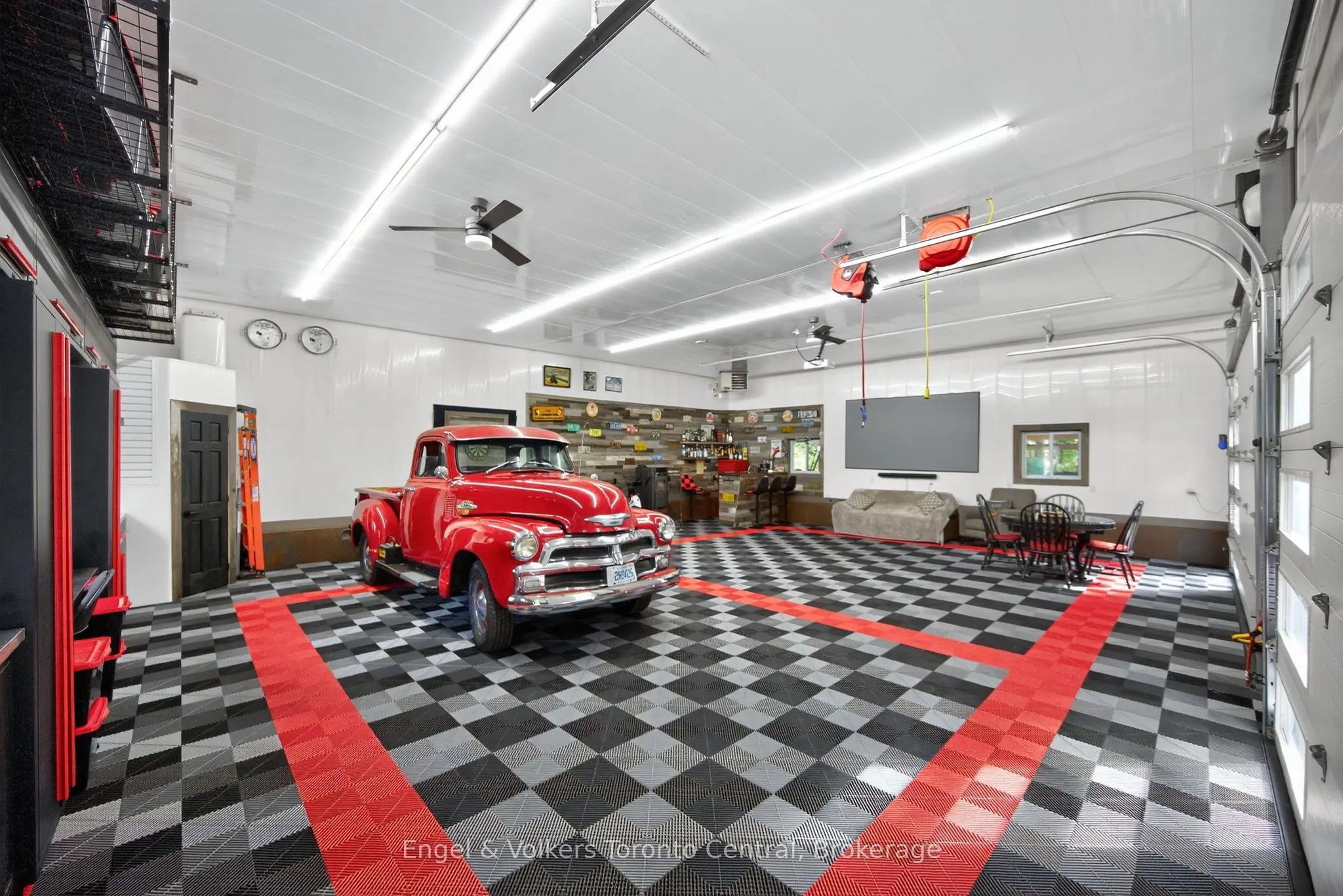 1750 Frank Cooper Trail, #1042 Amanda Lane