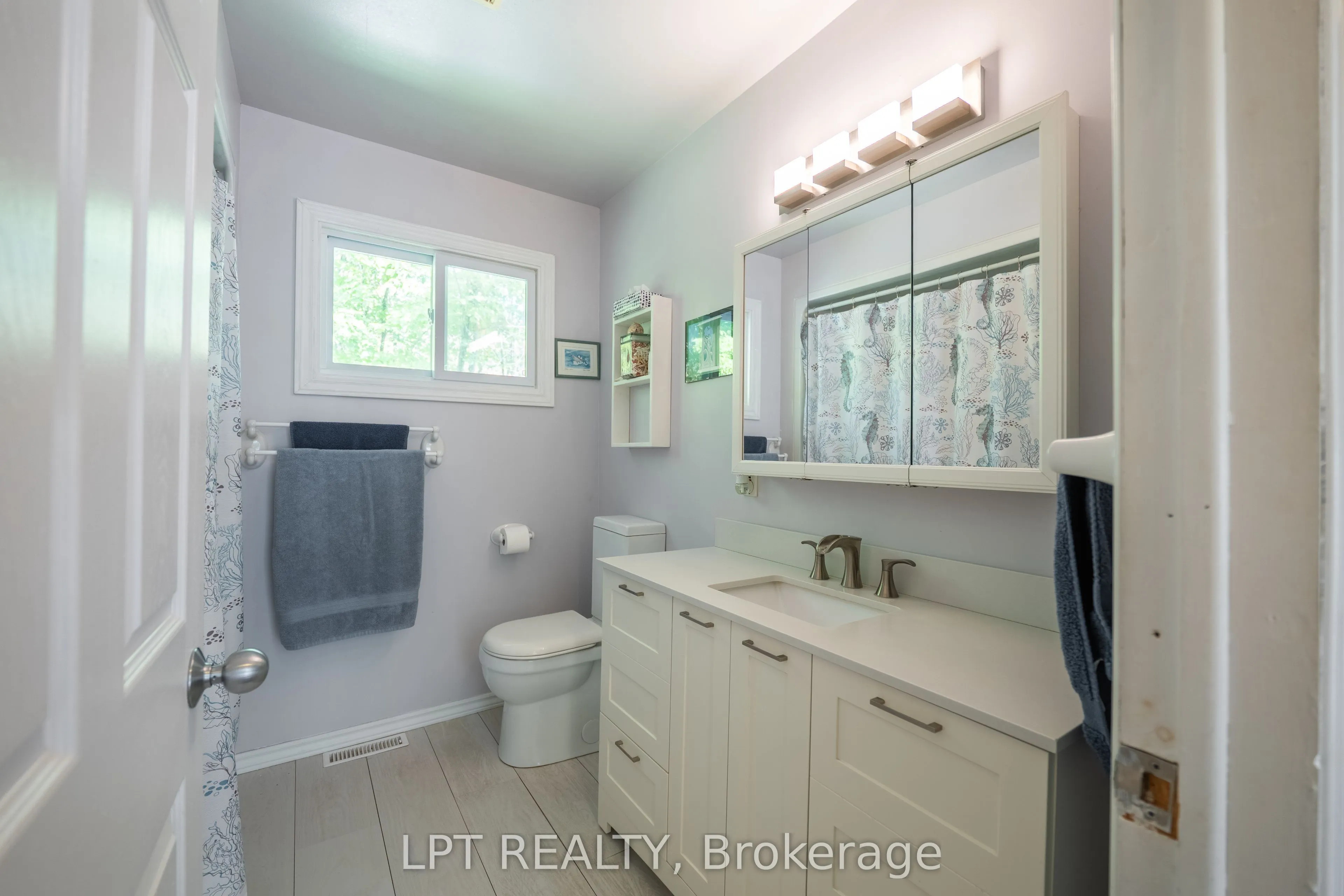 331 Maple Grove