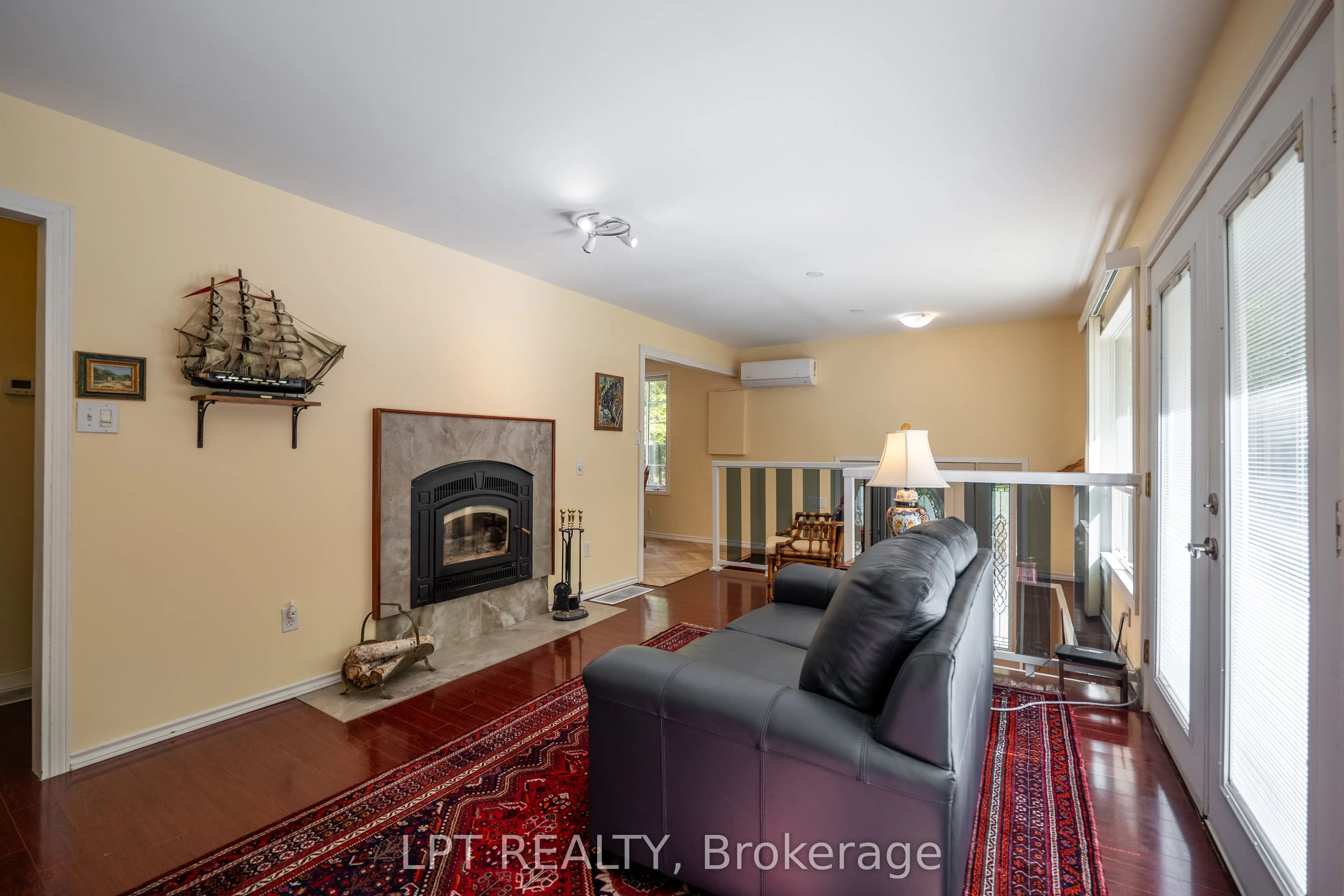 331 Maple Grove