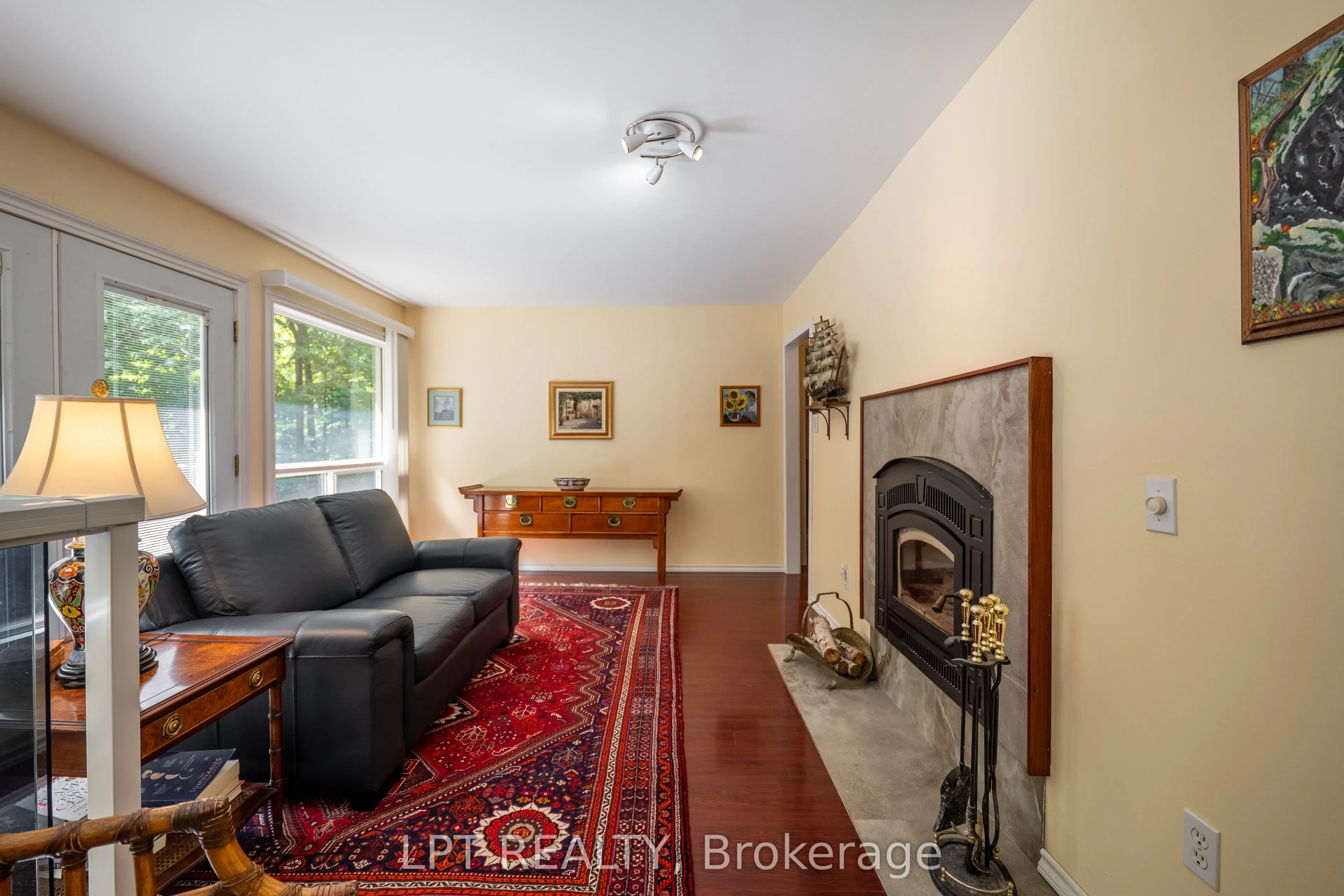 331 Maple Grove