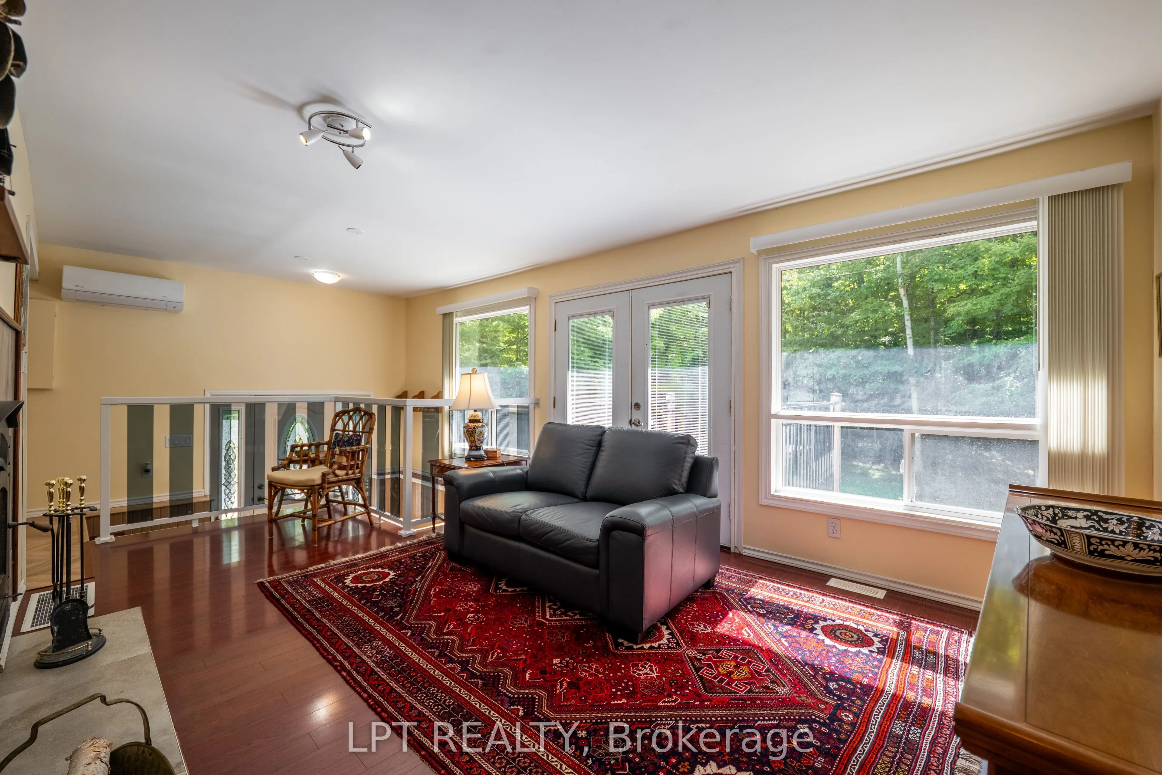 331 Maple Grove