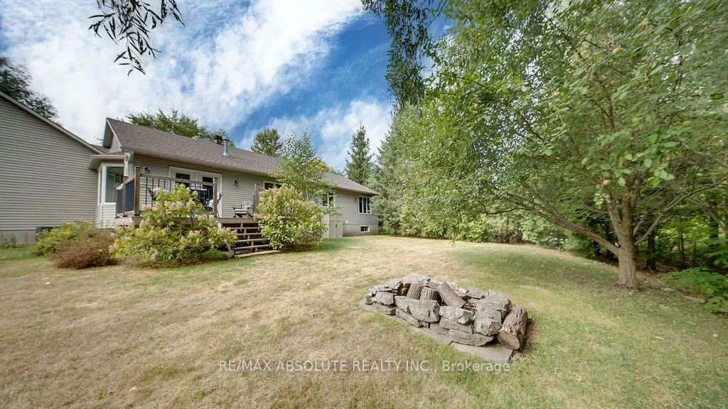 1601 Shauna Crescent