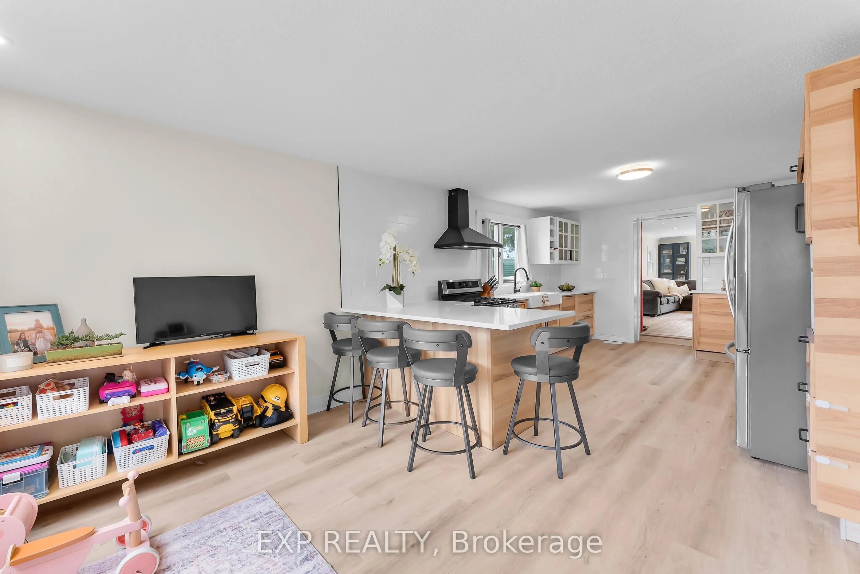 3791 Netherby Road