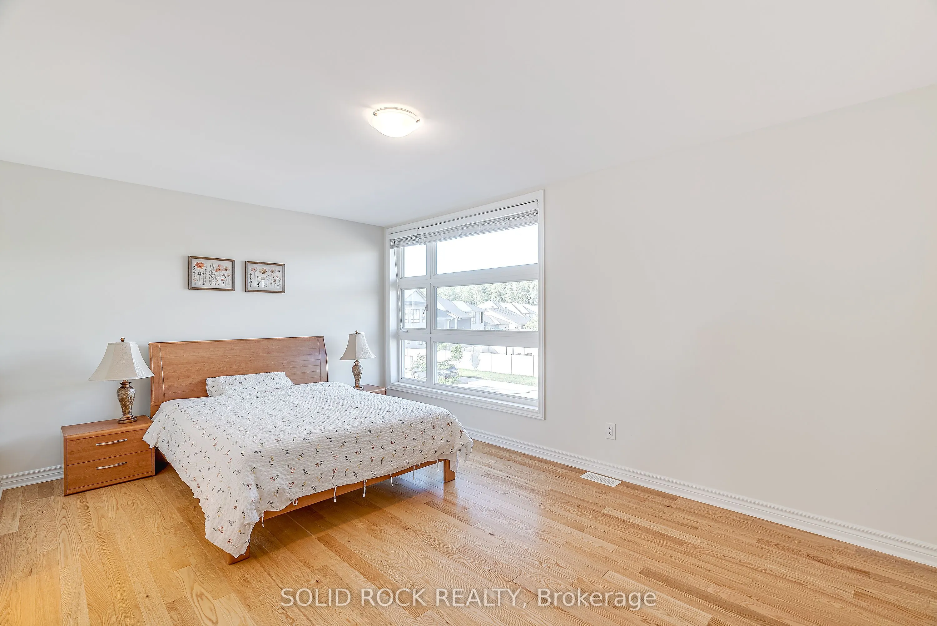 326 Memorial Grove