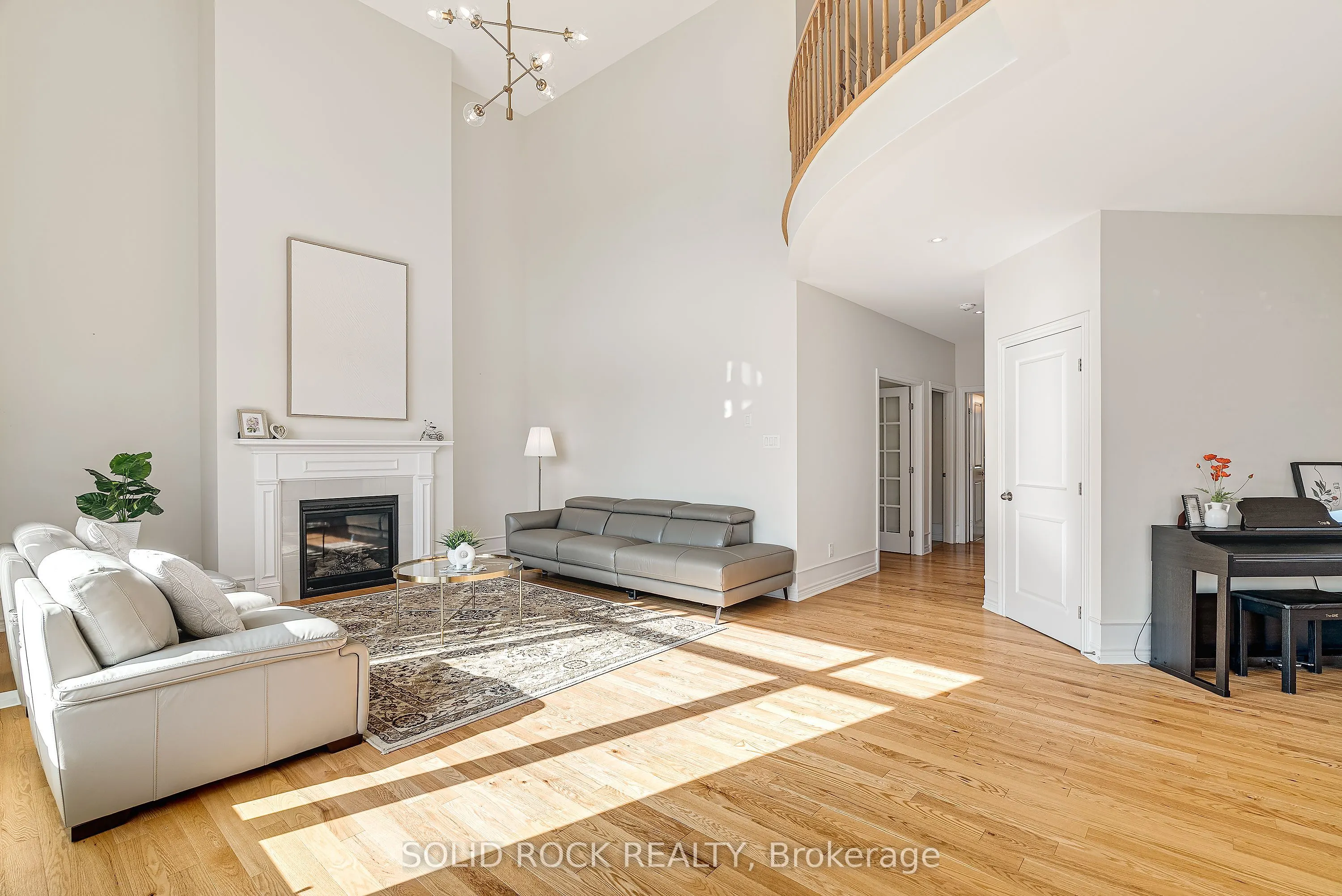 326 Memorial Grove