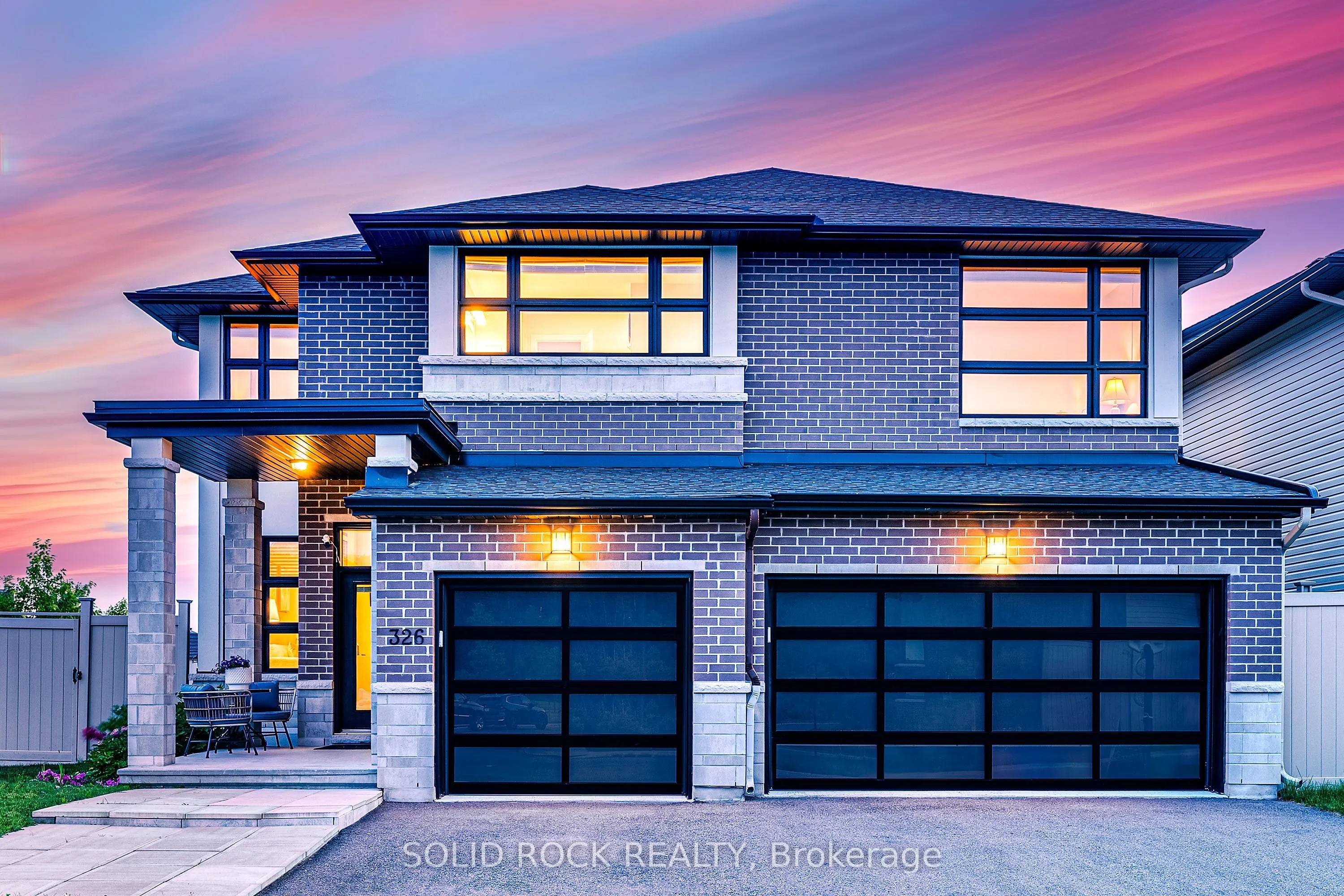 326 Memorial Grove