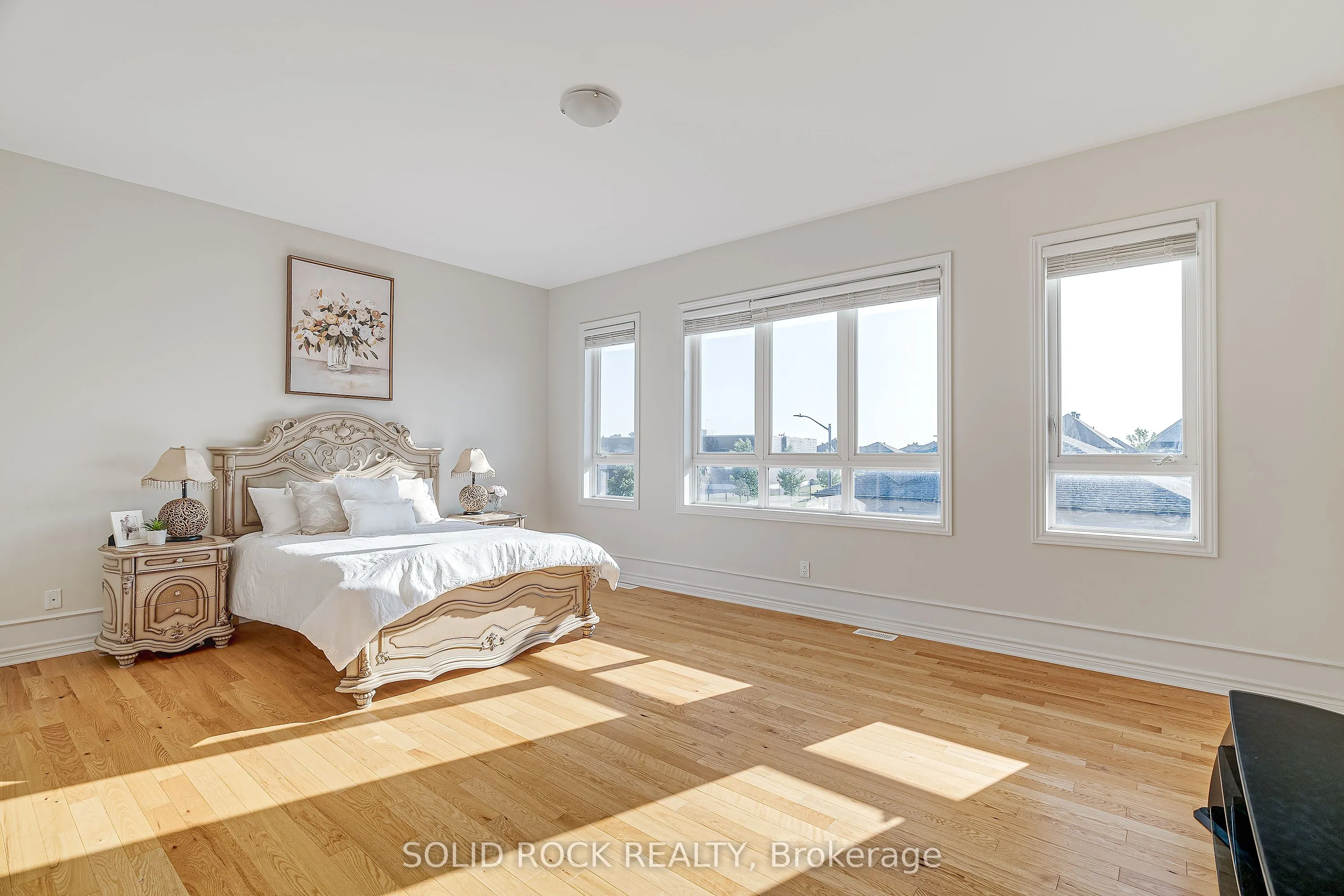 326 Memorial Grove