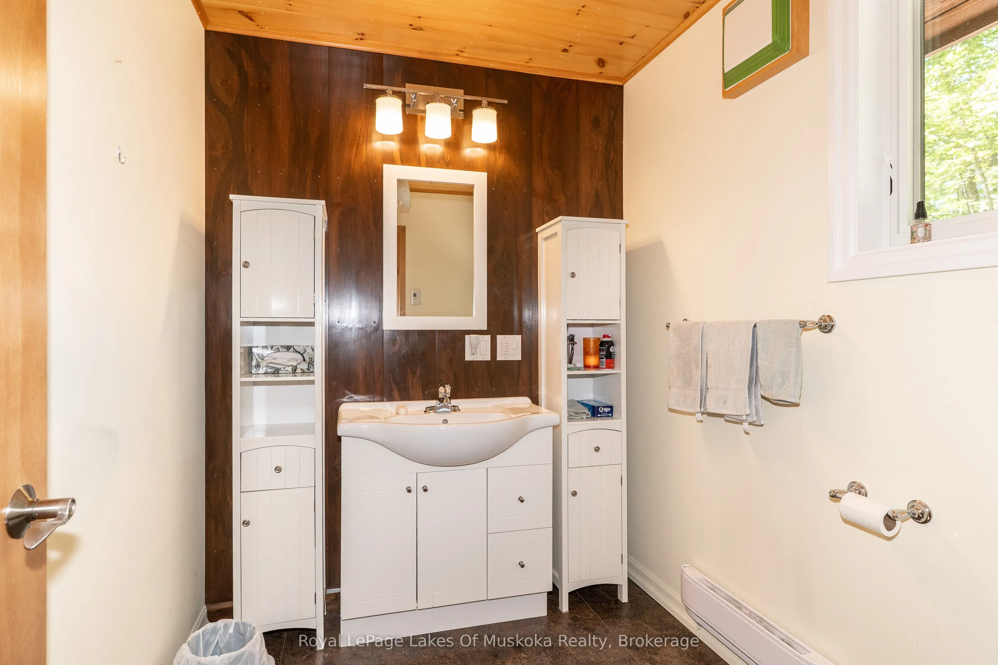 1056 Golden Beach Road