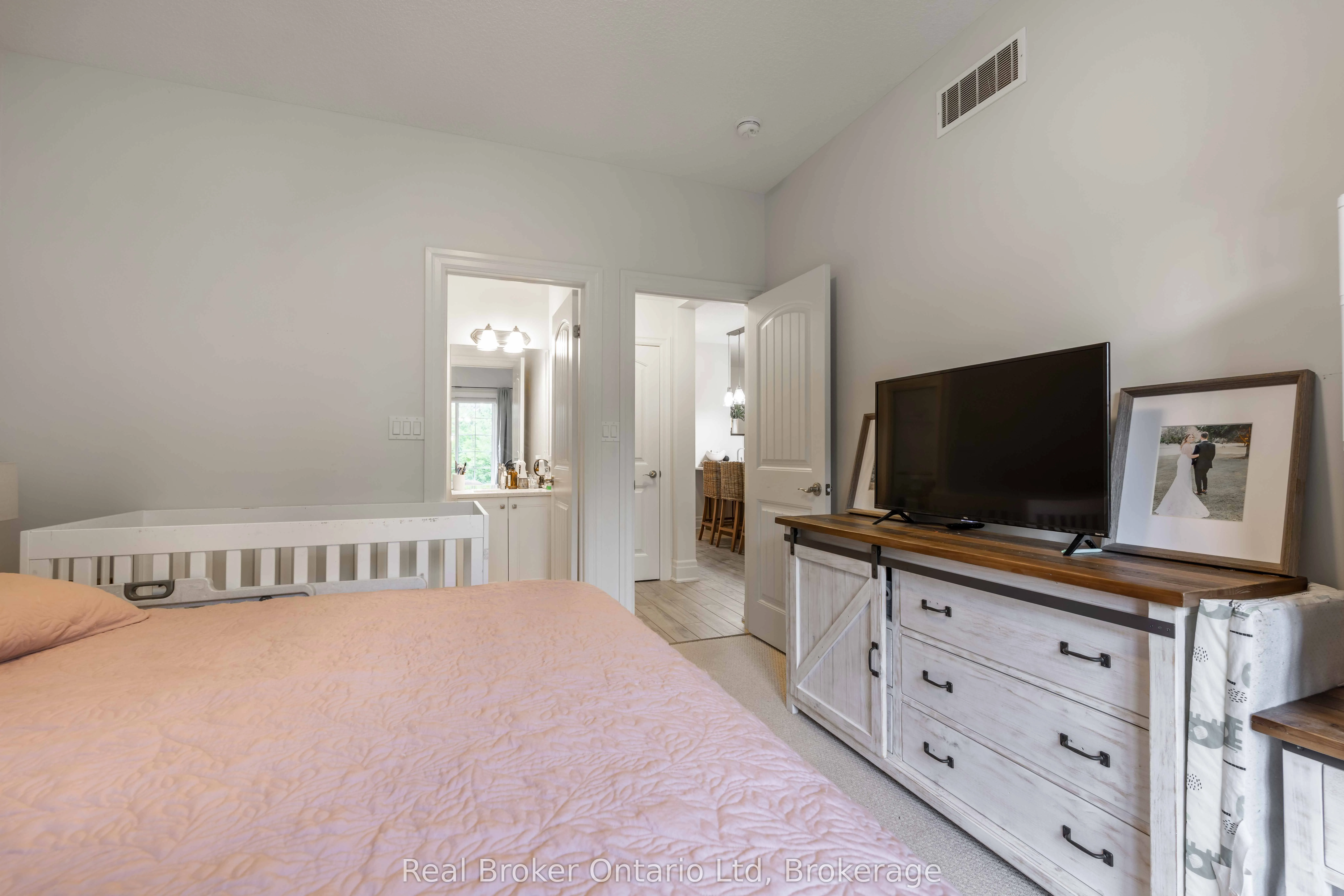 315 Telford Trail, #7