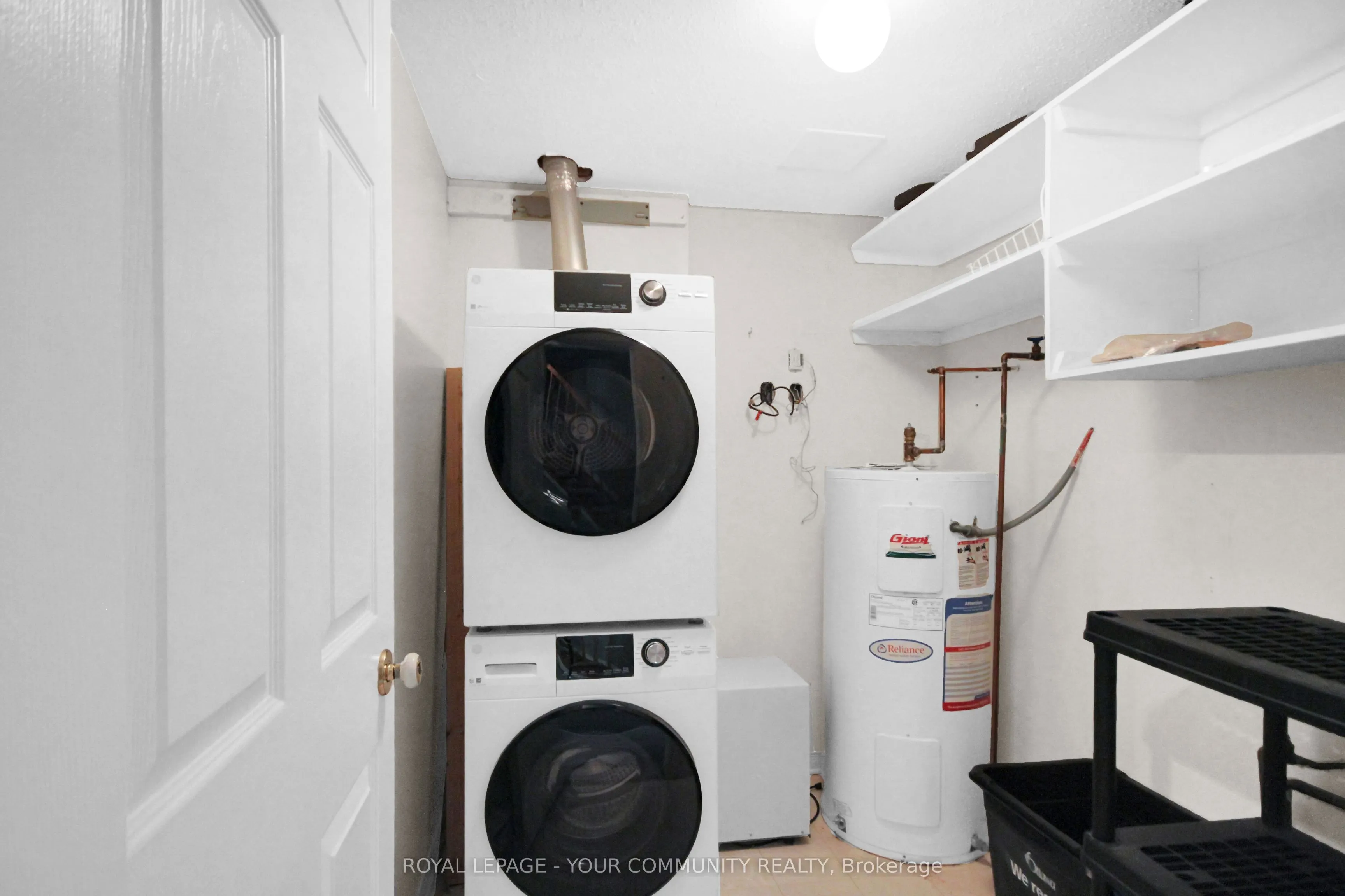 402 Briston Private, #6