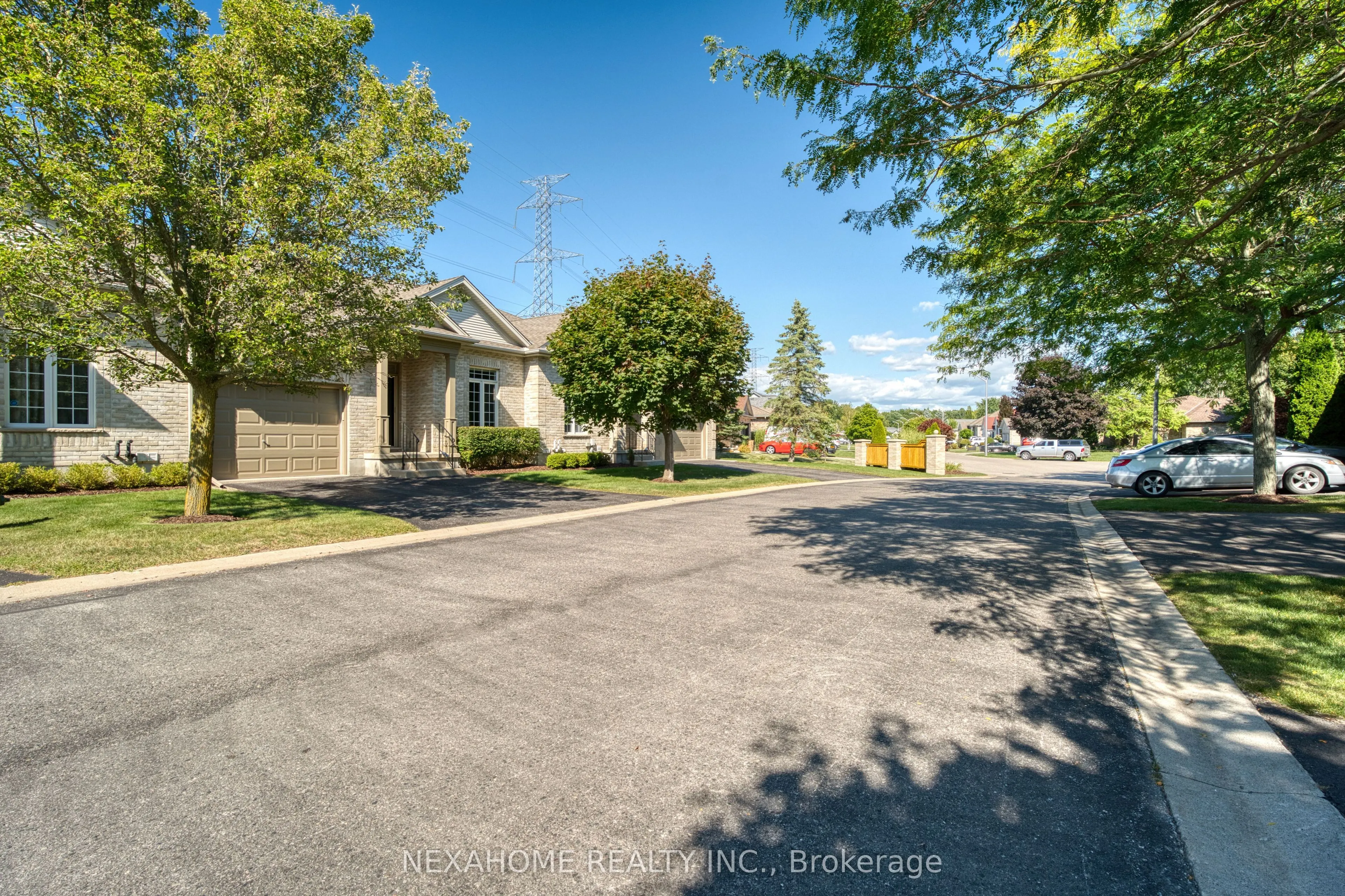 87 Donker Drive, #23